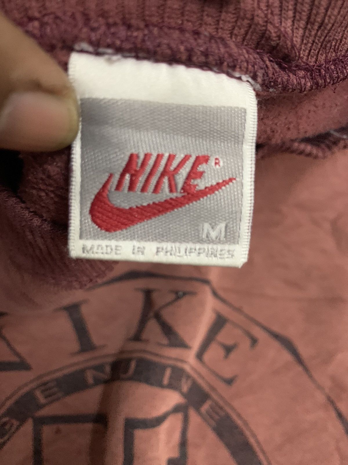 True vintage distress 90s nike centre travis scott colour