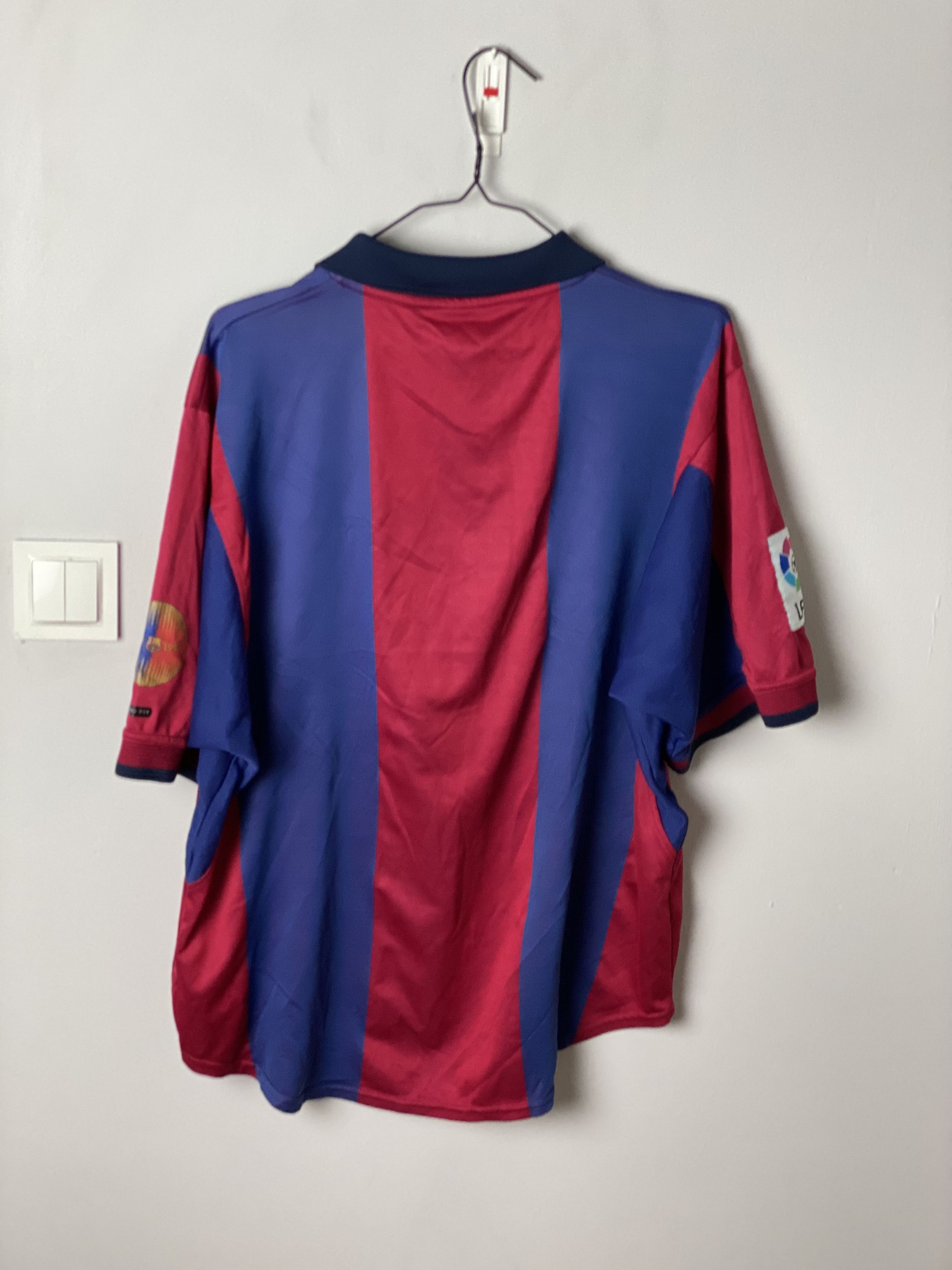 F.C. Barcelona × Nike Vintage FC Barcelona Nike Center