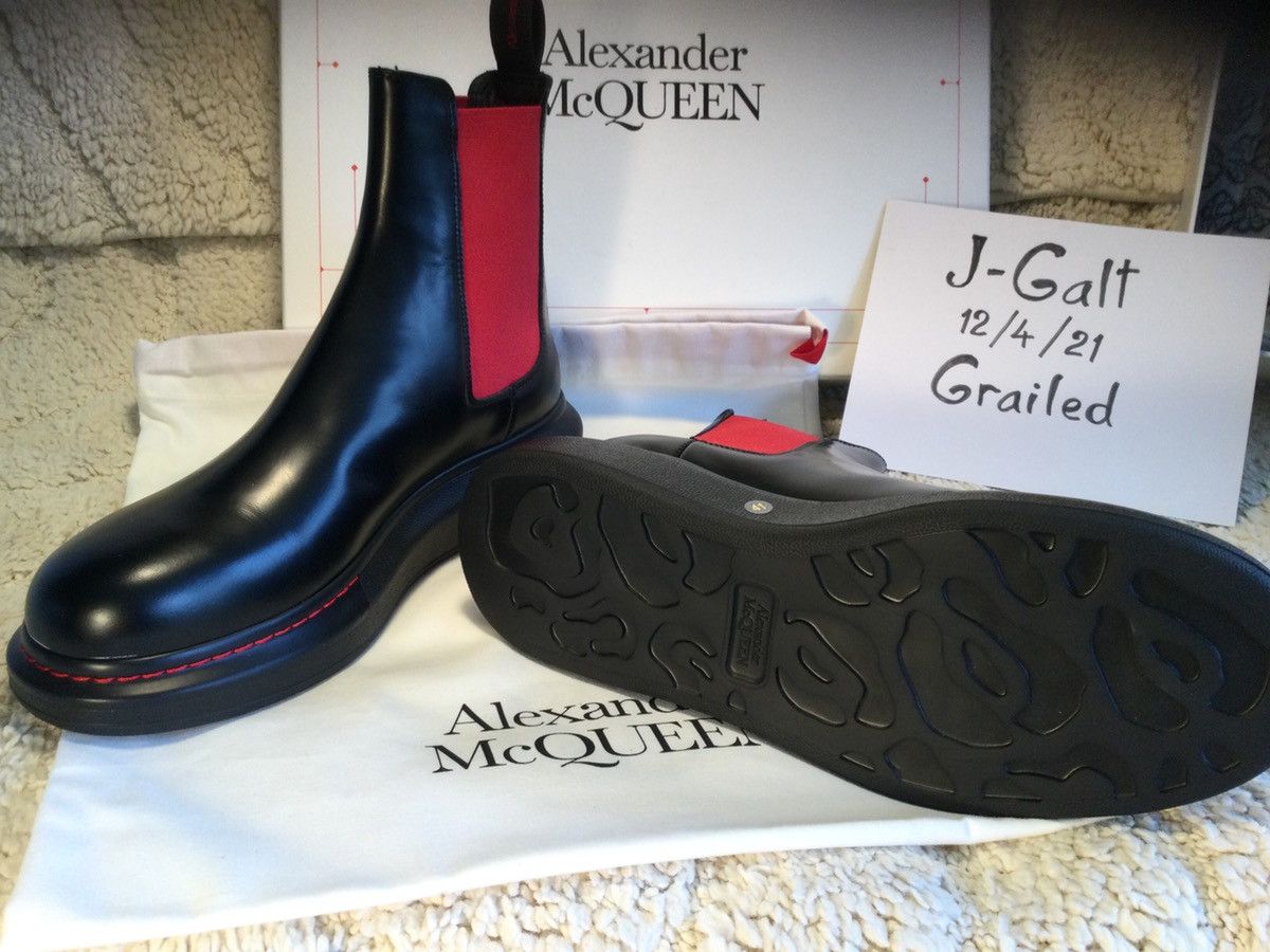 Alexander McQueen Luxury Hybrid Chelsea Boot Size US 8 / EU 41 - 2 Thumbnail