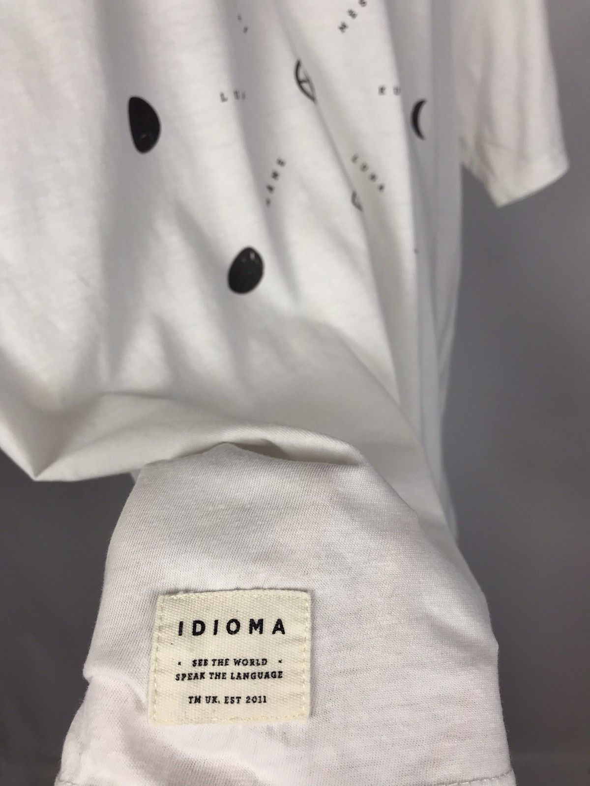 Burton iDiom Idiom T-shirts luxury streetwear Size US L / EU 52-54 / 3 - 6 Thumbnail