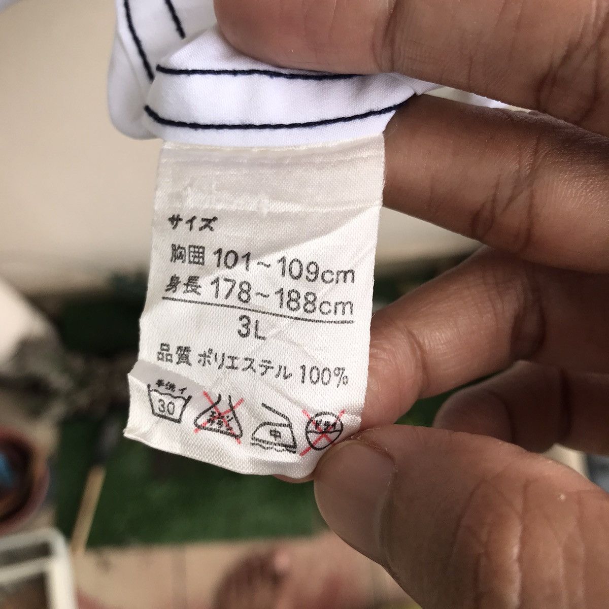 Valentino × Vintage Vintage Valentino Christy Paris Size US XL / EU 56 / 4 - 7 Thumbnail