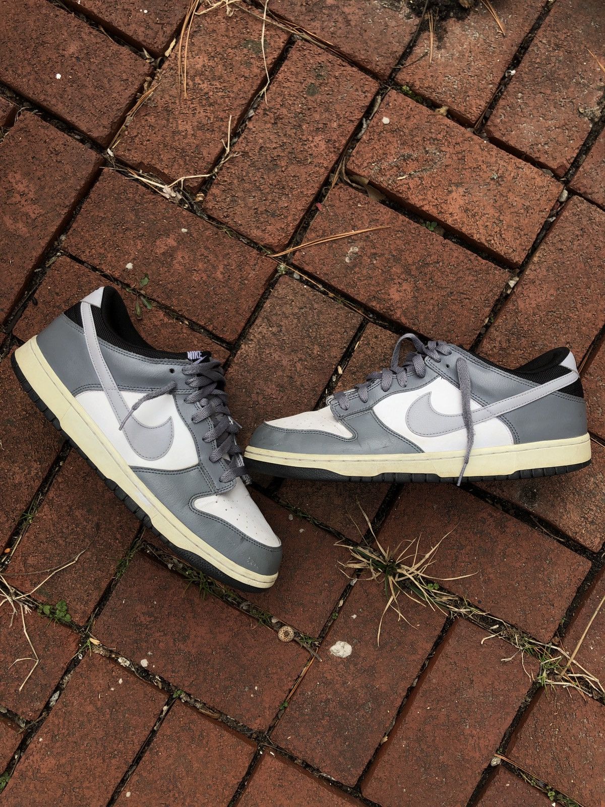 Nike 2012 white wolf grey Nike sb dunk Size US 12 / EU 45 - 1 Thumbnail