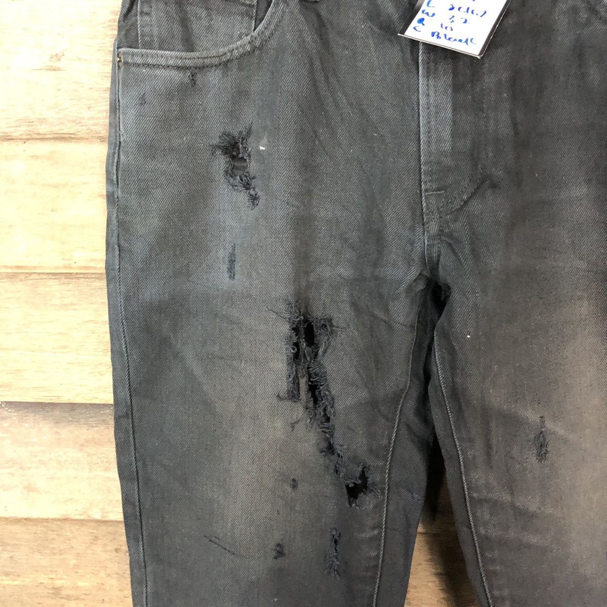 Japanese Brand Uniqlo Jeans Black Distressed Denim Pants #5090 Size US 32 / EU 48 - 8 Thumbnail