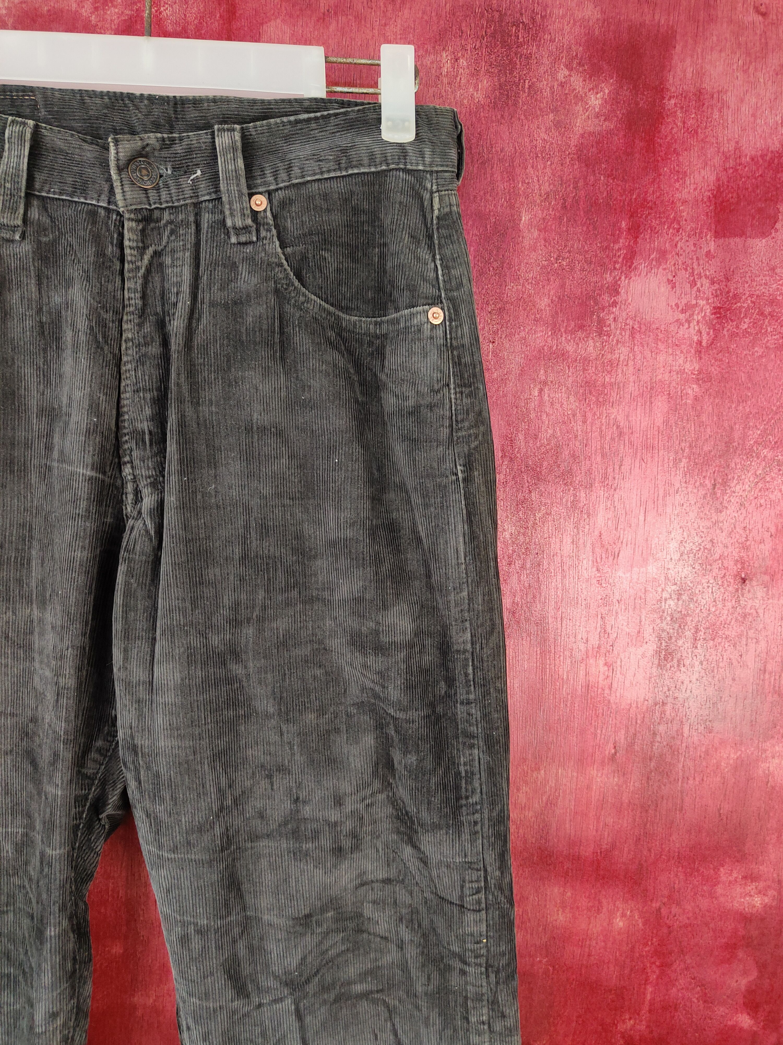 Levi's Levi's Black corduroy worker Cargo Pants #491 Size US 28 / EU 44 - 5 Thumbnail