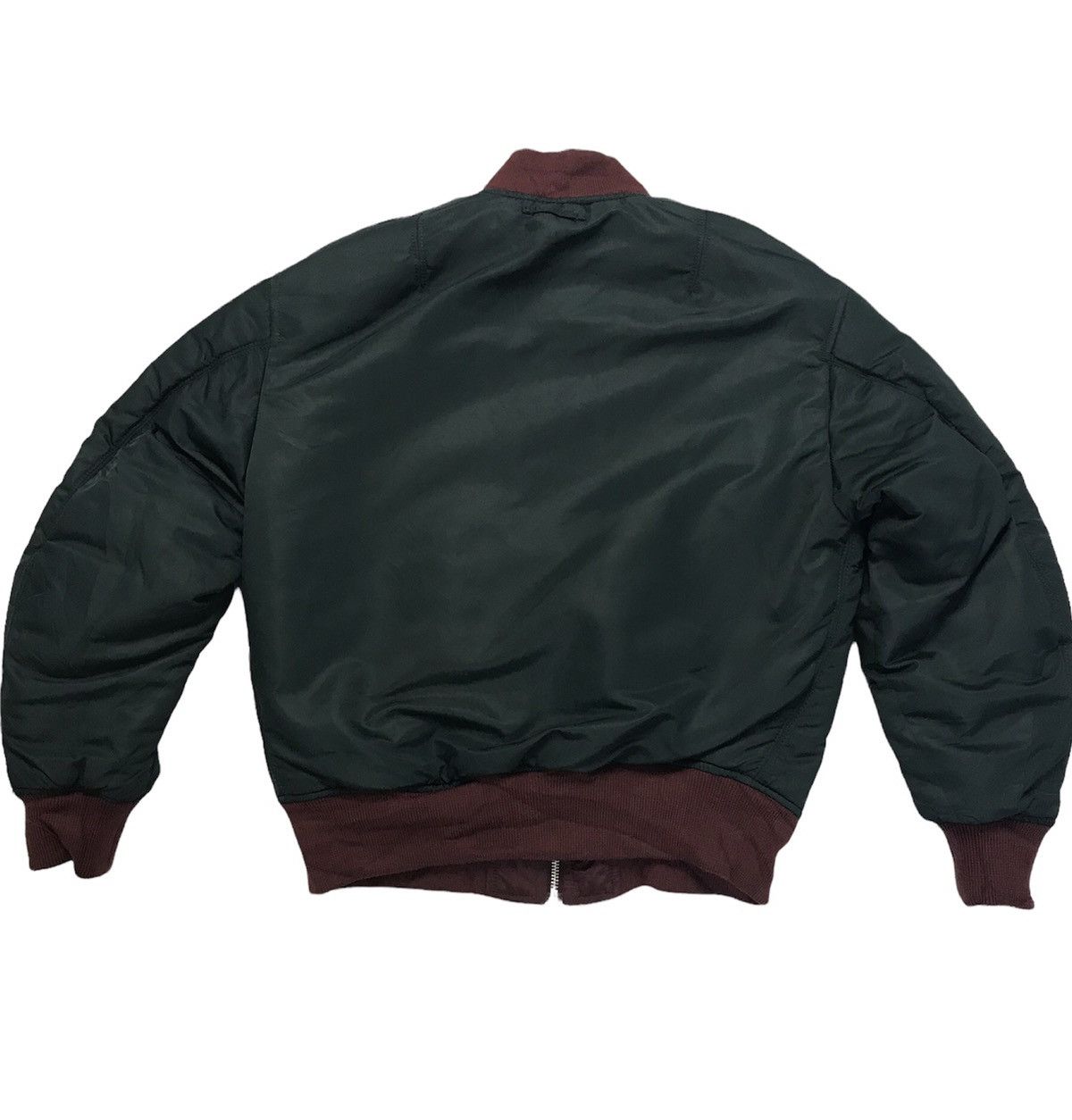 Jun Takahashi × Undercover × Uniqlo UUU UNIQLO REVERSIBLE RED/GREEN BOMBER JACKET Size US M / EU 48-50 / 2 - 6 Thumbnail