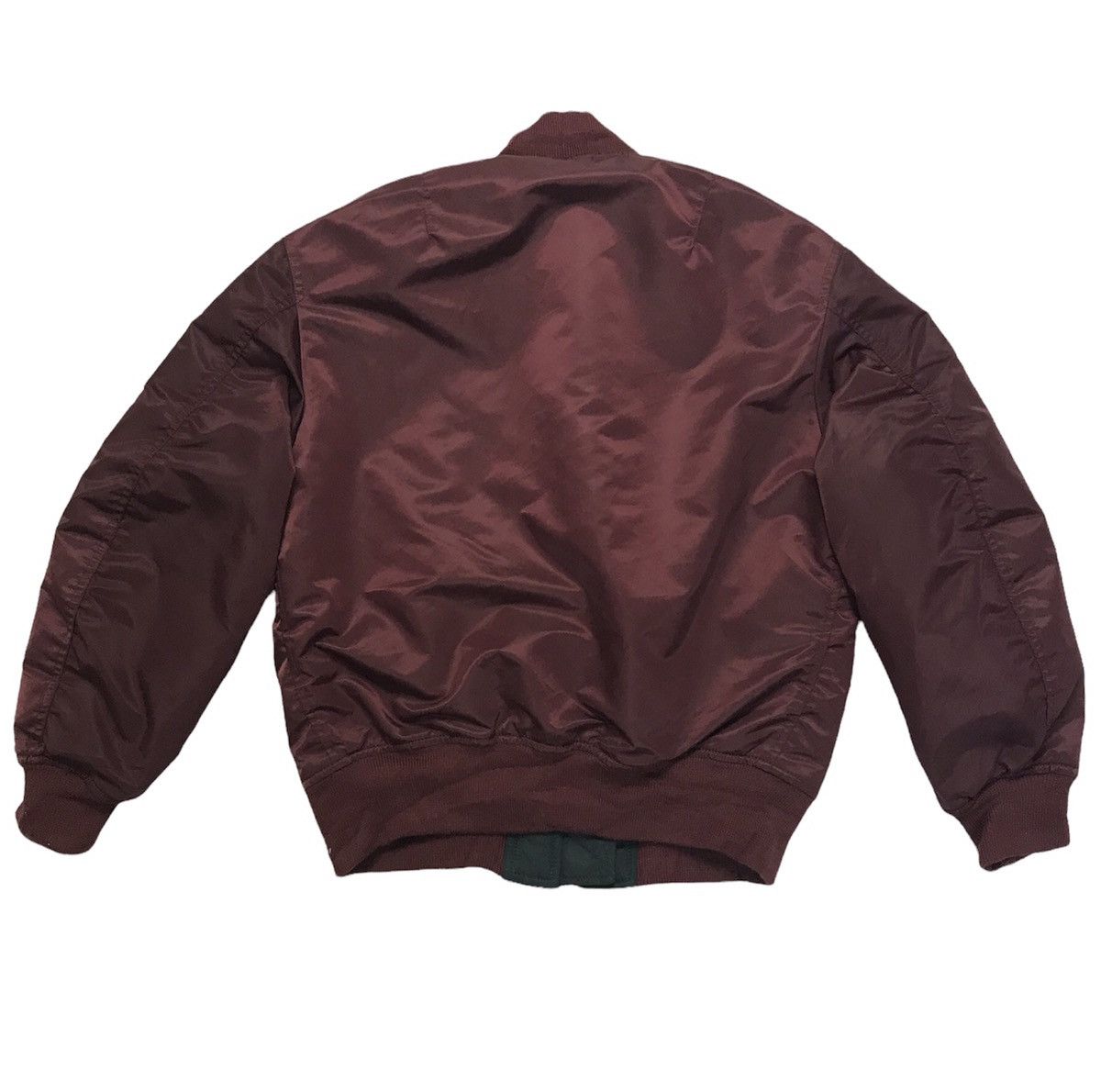Jun Takahashi × Undercover × Uniqlo UUU UNIQLO REVERSIBLE RED/GREEN BOMBER JACKET Size US M / EU 48-50 / 2 - 4 Thumbnail