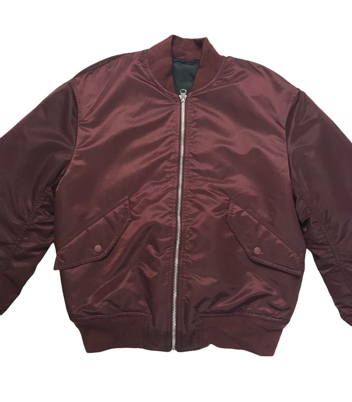 Jun Takahashi × Undercover × Uniqlo UUU UNIQLO REVERSIBLE RED/GREEN BOMBER JACKET Size US M / EU 48-50 / 2 - 3 Thumbnail