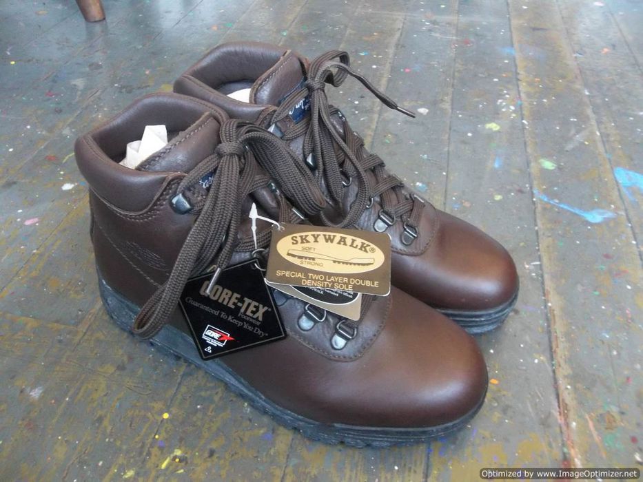 vasque boots skywalk