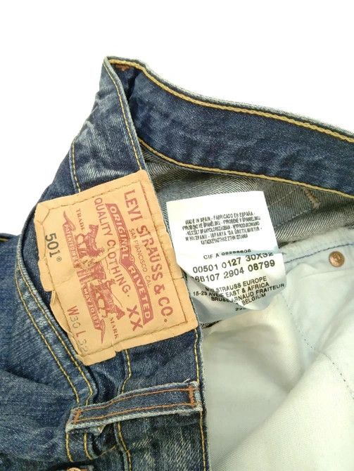 Vintage Vintage Levi's 501 Stonewashed Distressed Jeans 30x29 | Grailed