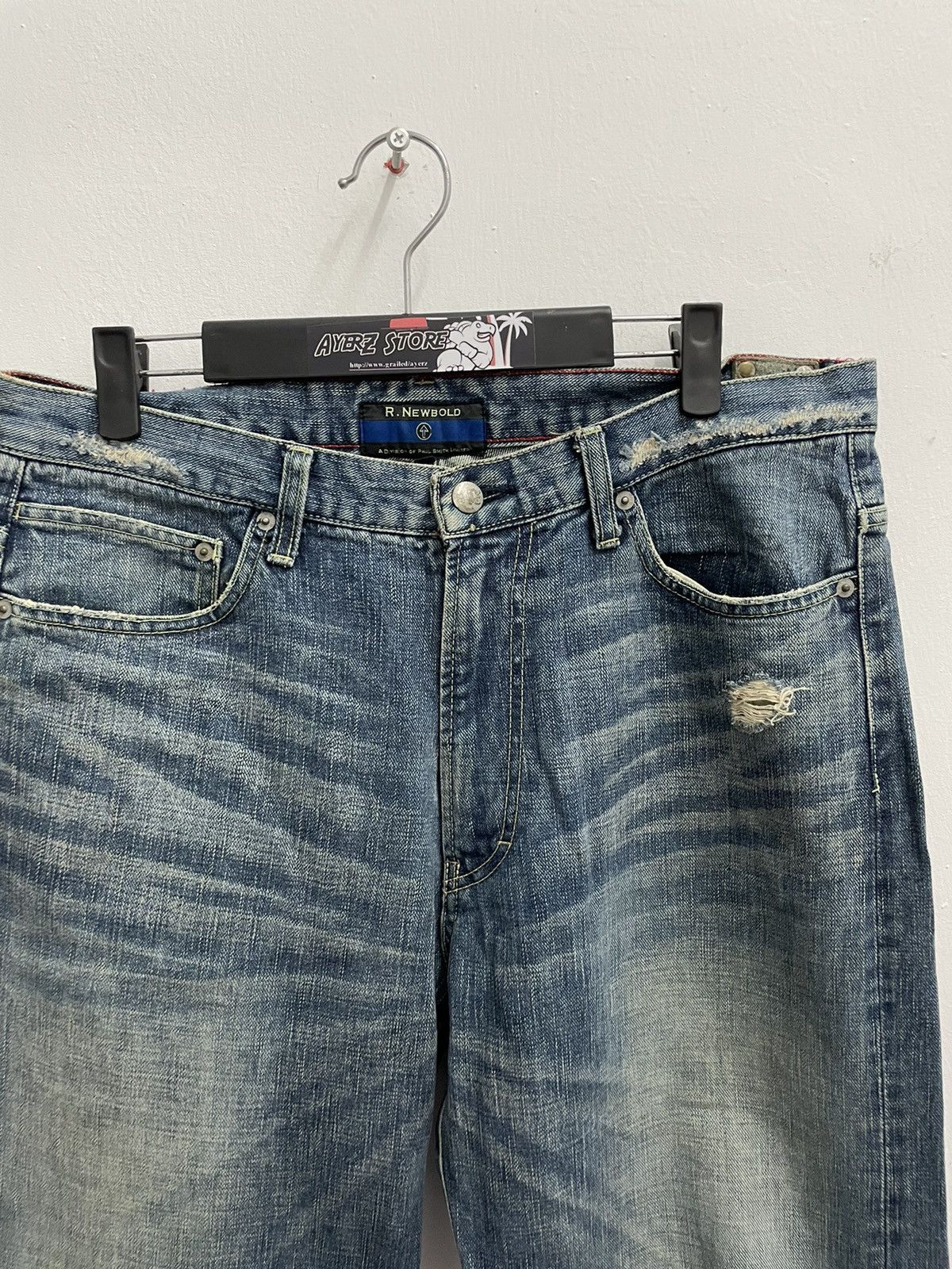 Paul Smith R. Newbold A Division Of Paul Smith Limited Distresses Size US 34 / EU 50 - 3 Thumbnail