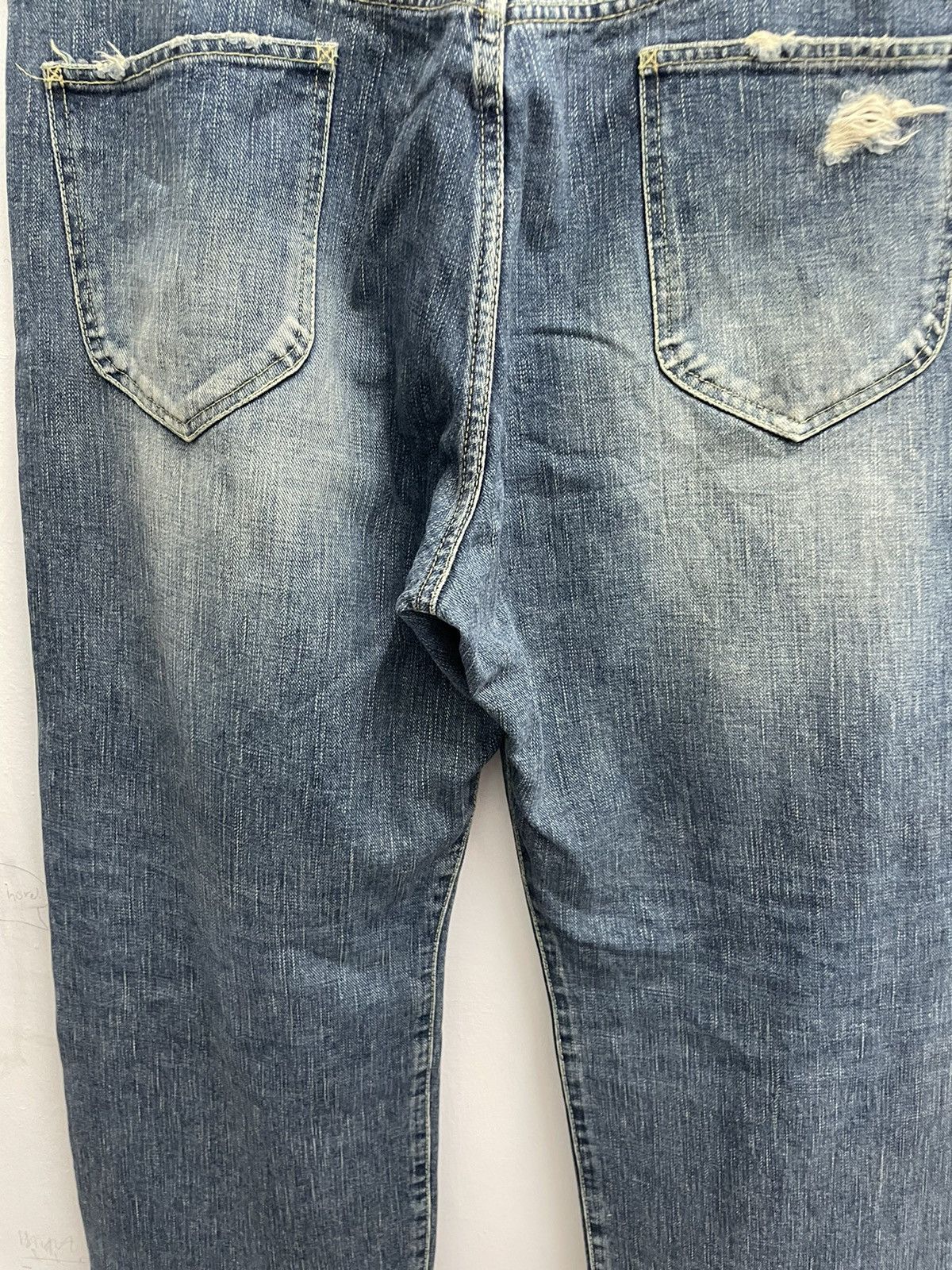 Paul Smith R. Newbold A Division Of Paul Smith Limited Distresses Size US 34 / EU 50 - 10 Thumbnail