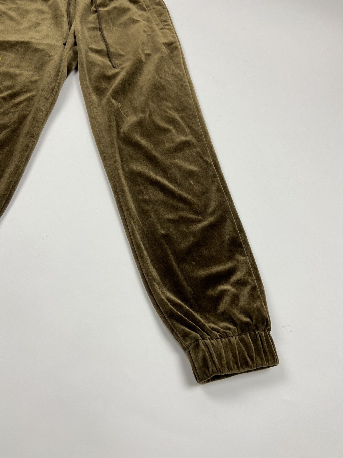 Han Kjobenhavn Han Kjobenhavn Velure Track Pants Size US 30 / EU 46 - 4 Thumbnail