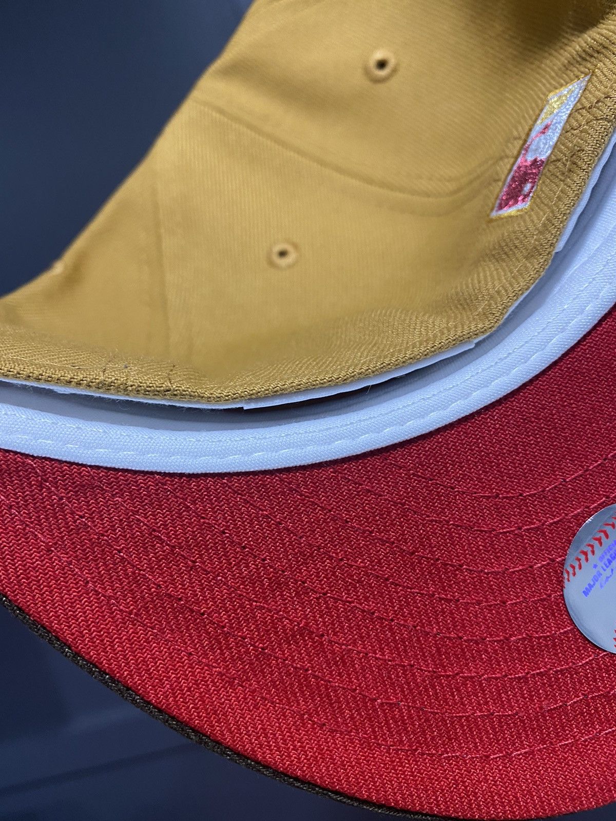 MLB Sz 7 - Texas Rangers New Era Fitted Size ONE SIZE - 6 Thumbnail