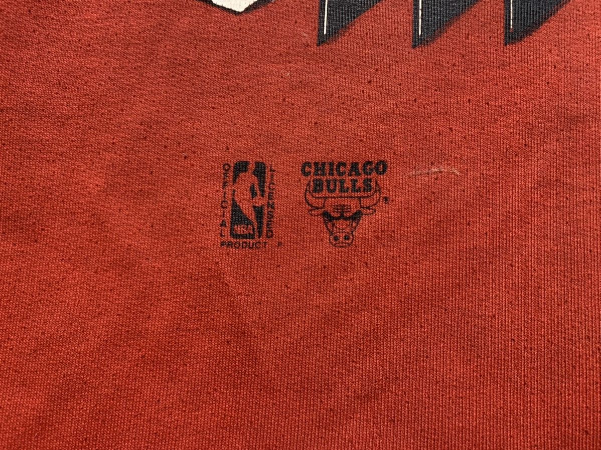 NBA × Vintage Vintage Sweatshirt Chicago bulls Magic Jonson size XL rare Size US XL / EU 56 / 4 - 5 Thumbnail