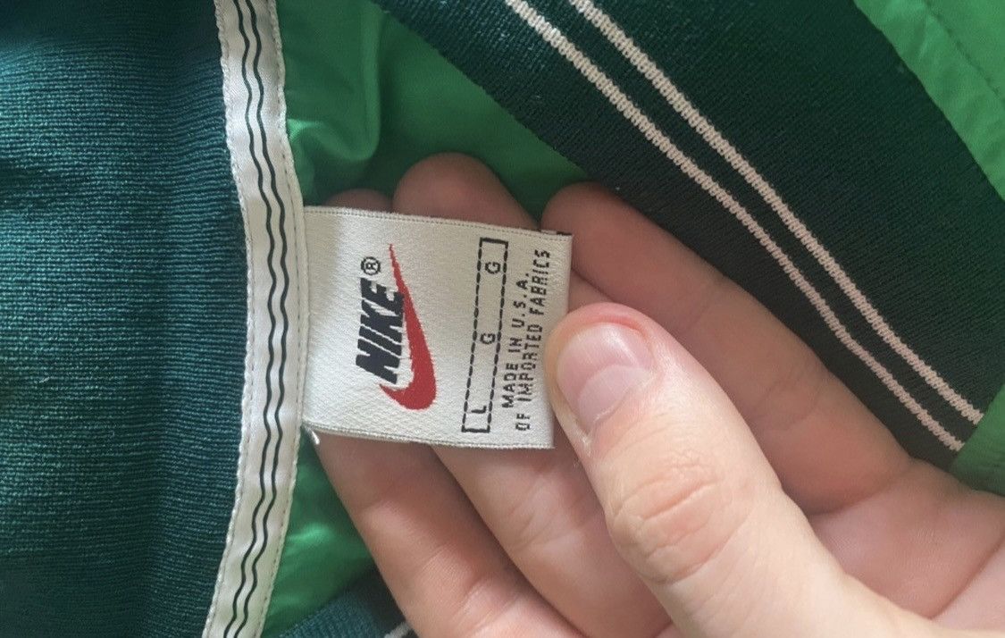 Nike Vintage nike nigeria big logo ultra rare jacket Size US L / EU 52-54 / 3 - 2 Thumbnail
