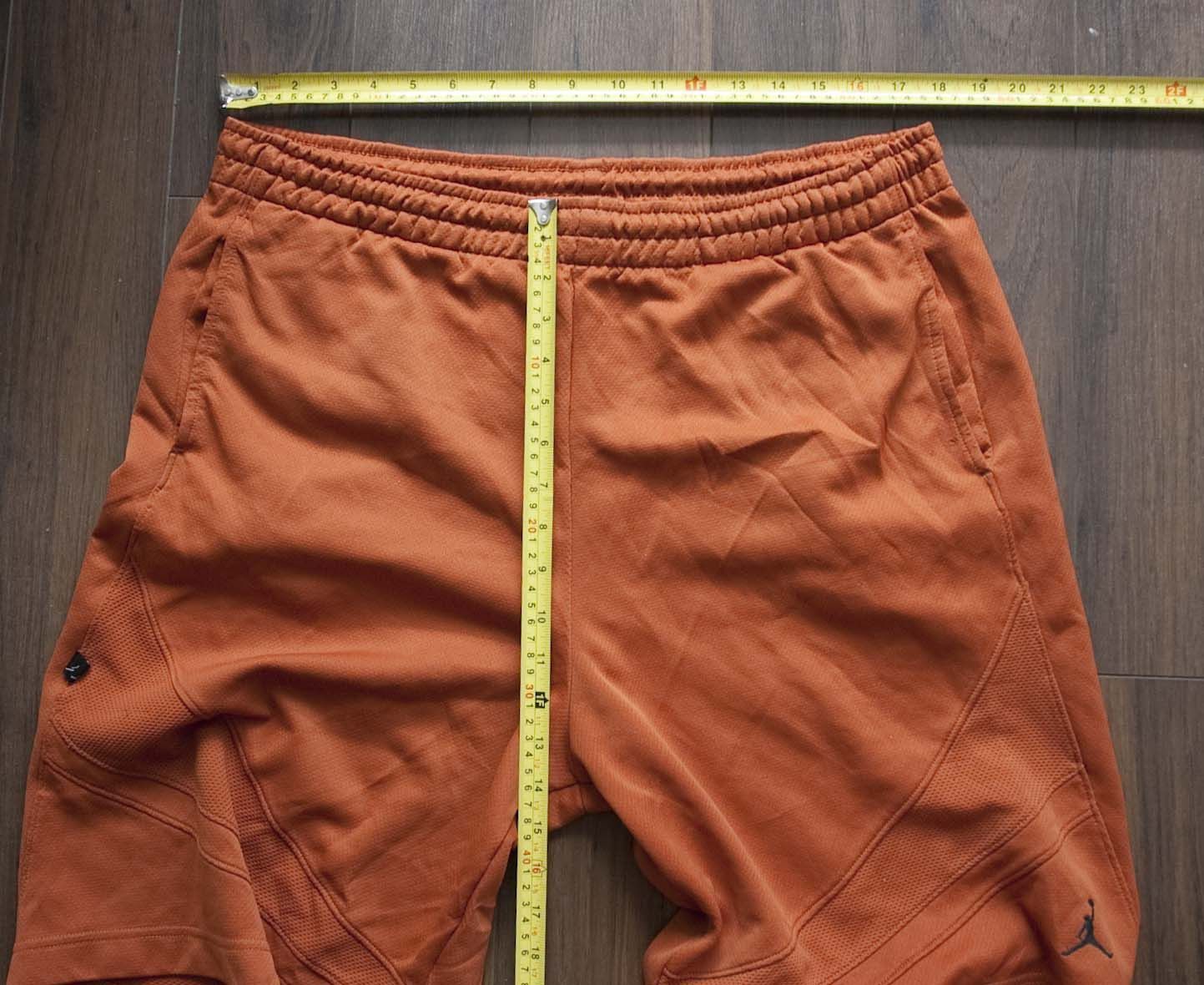 Jordan Brand ** Air Jordan Shorts Size M /L Waist 35''-37'' Size US 35 - 6 Thumbnail