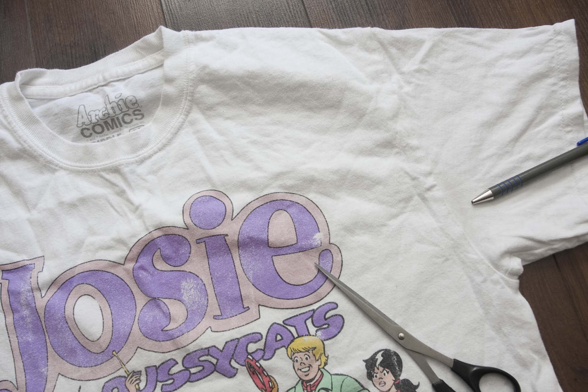 Cartoon Network ** Josie and the Pussycats T Shirt Archie Comics Size M Size US M / EU 48-50 / 2 - 2 Thumbnail