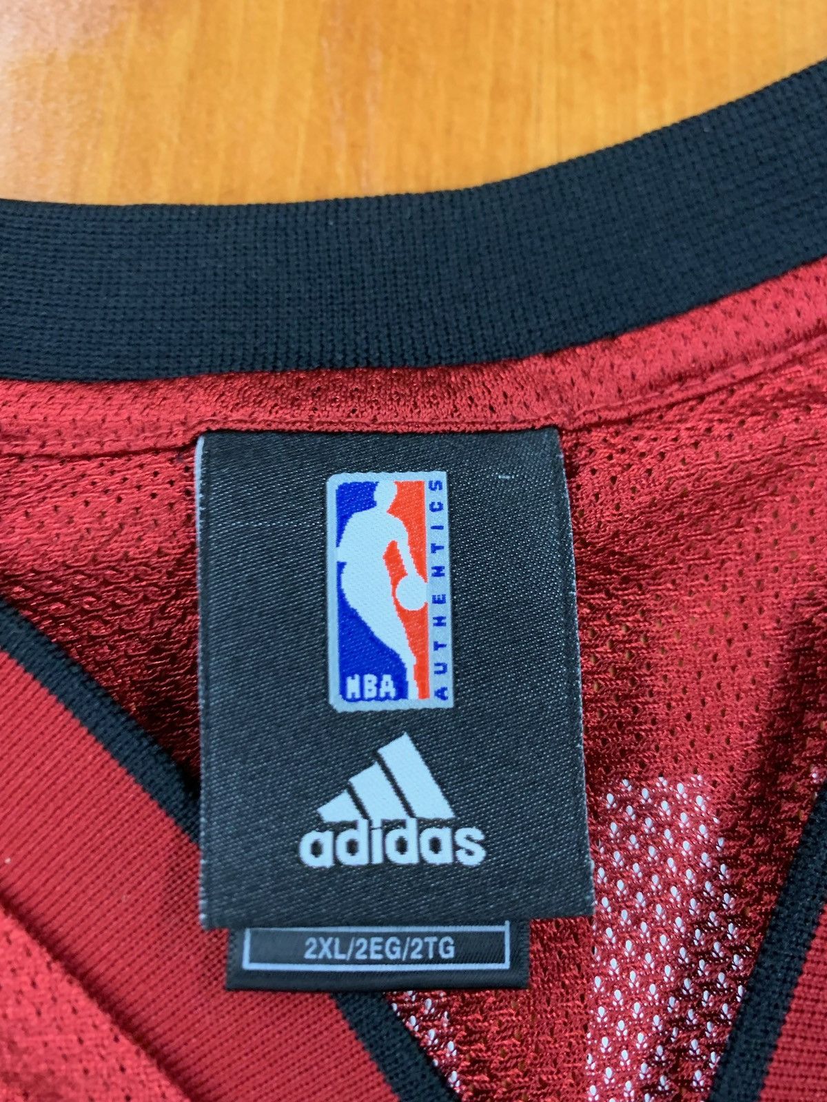 Vintage Vintage Adidas Miami Heat Dwayne Wade Jersey Size US XXL / EU 58 / 5 - 3 Thumbnail