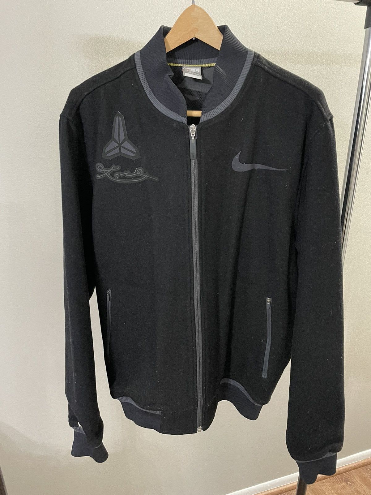 Nike Nike Kobe Mamba bomber jacket size large Size US L / EU 52-54 / 3 - 5 Thumbnail