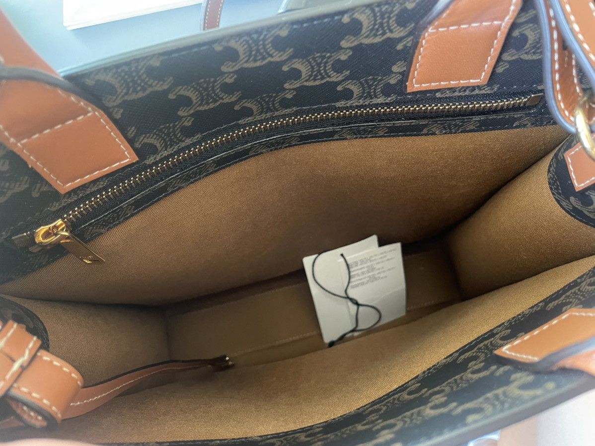 Celine × Hedi Slimane Iconic Runway Limited Edition Brand New Triomphe Cabas Tote Size ONE SIZE - 13 Thumbnail