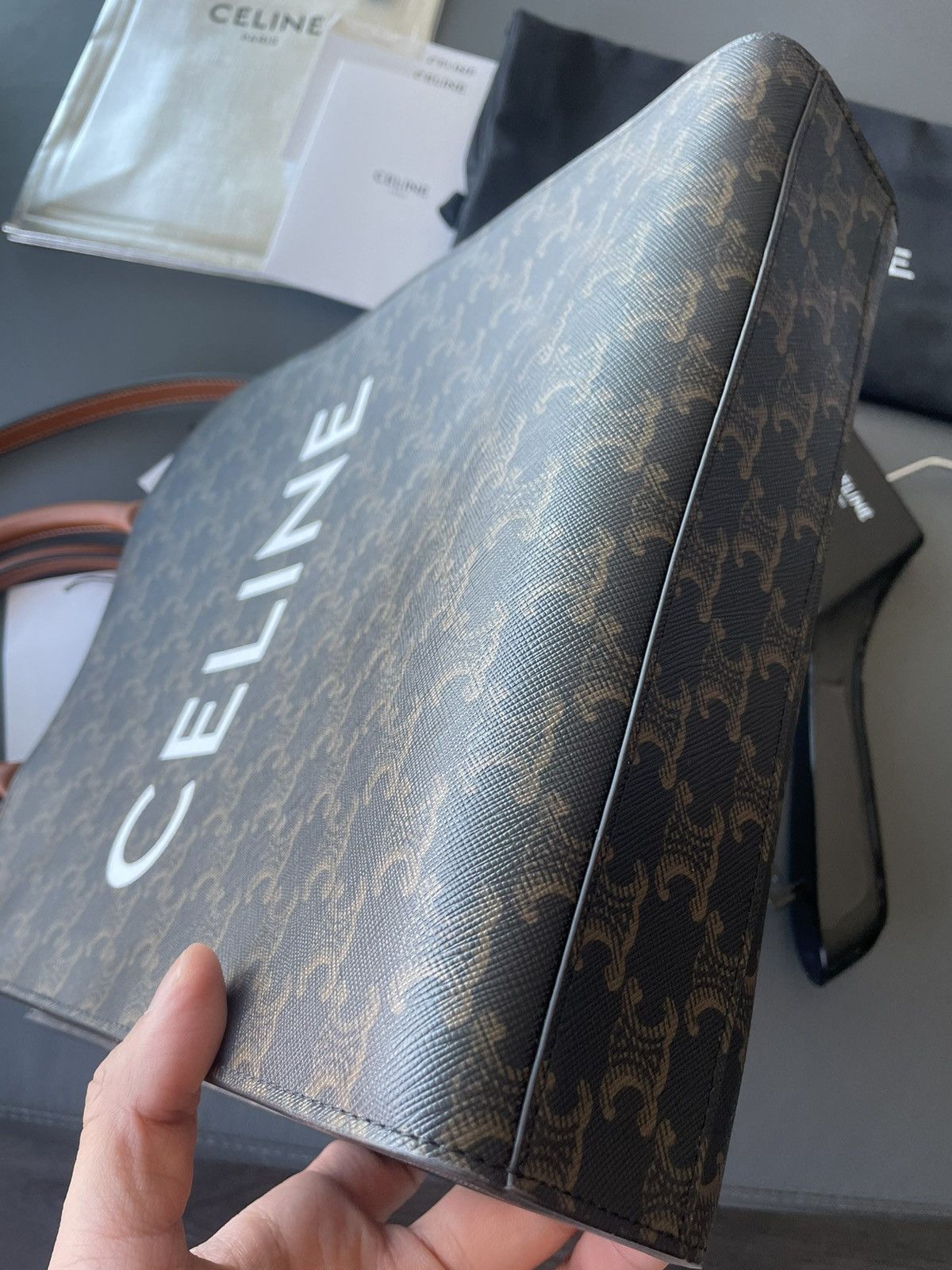Celine × Hedi Slimane Iconic Runway Limited Edition Brand New Triomphe Cabas Tote Size ONE SIZE - 16 Thumbnail