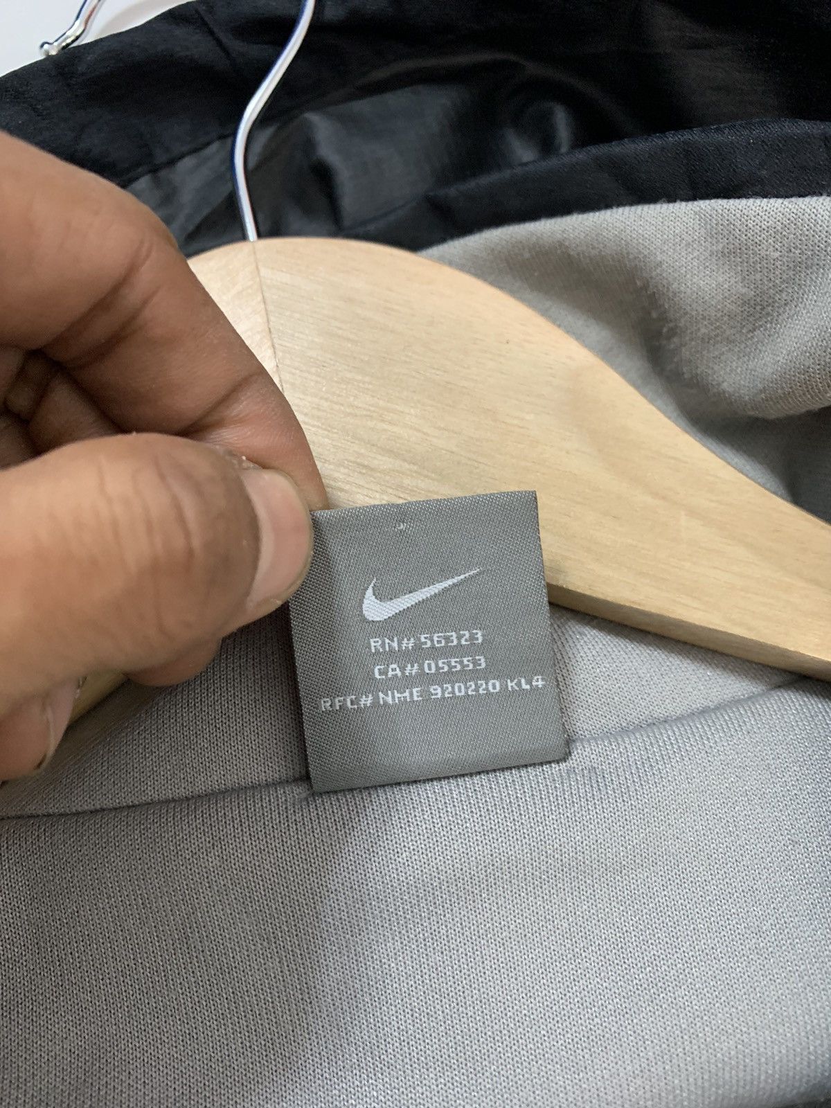 Nike Nike Air Hoodie Jacket Size US M / EU 48-50 / 2 - 7 Thumbnail