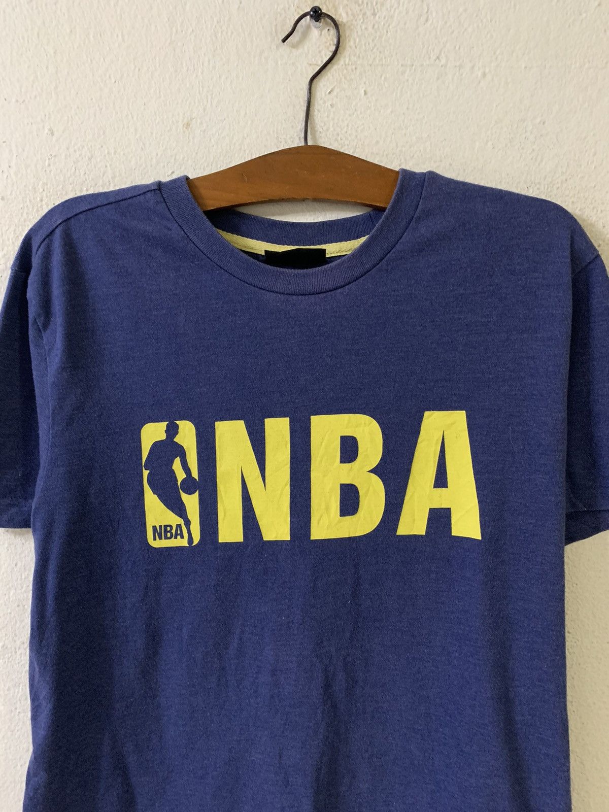 NBA Vintage NBA Tshirt Size US M / EU 48-50 / 2 - 4 Thumbnail