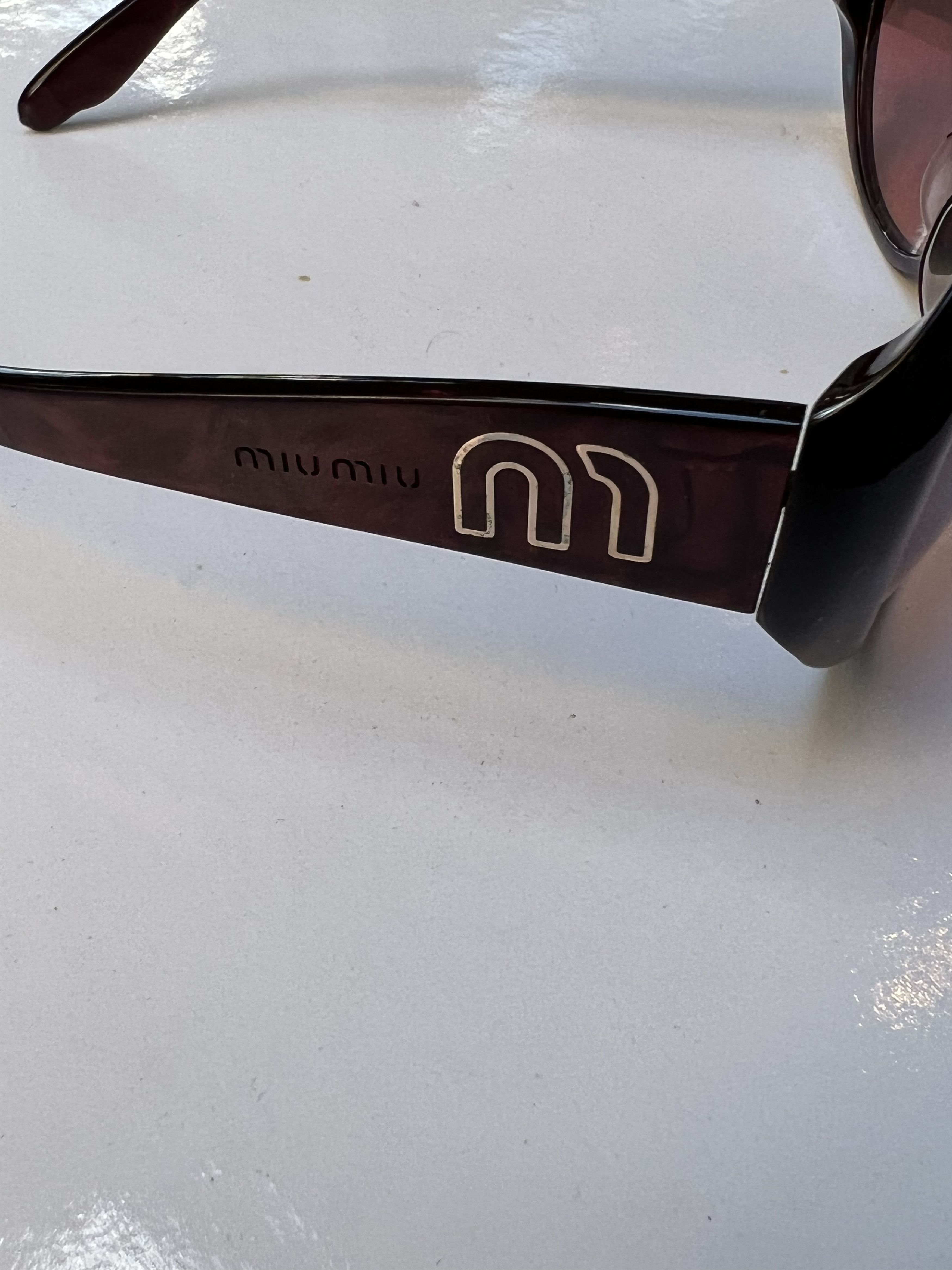 Miu Miu Miu Miu Burgundy Butterfly Sunglasses Size ONE SIZE - 4 Thumbnail