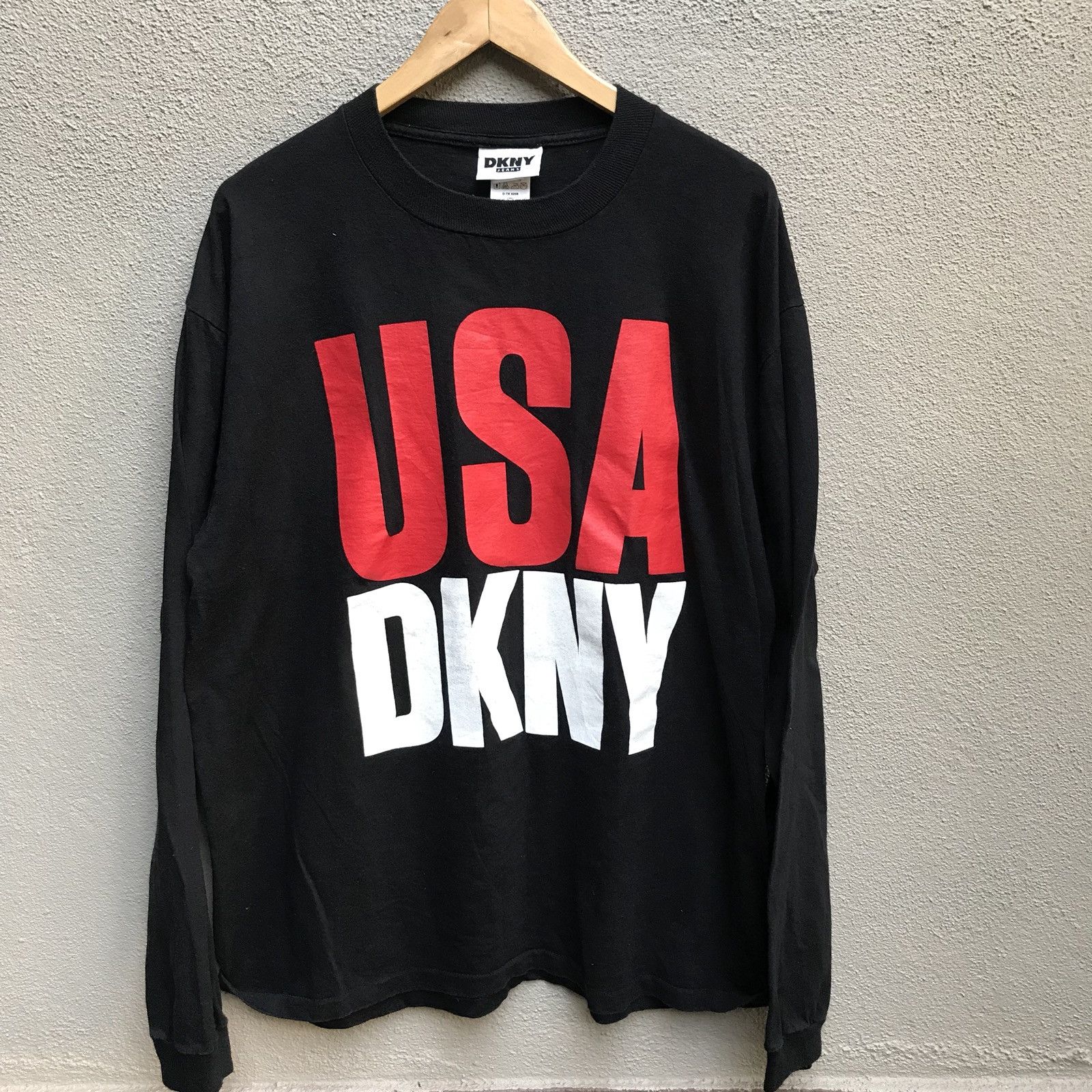 DKNY DKNY usa biglogo longsleeves black Size US XL / EU 56 / 4 - 2 Thumbnail