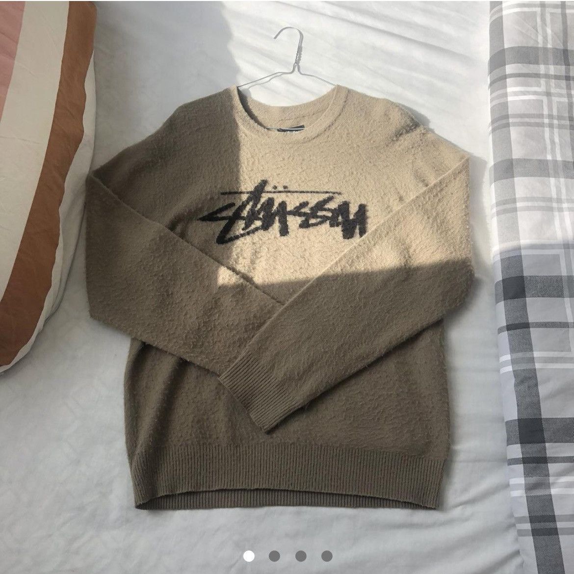 Stussy brushed discount out logo sweater