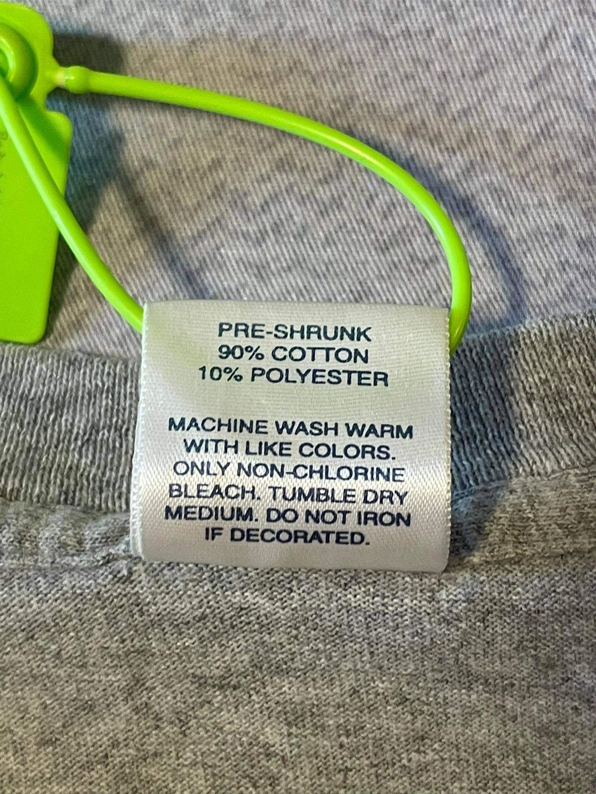 Supreme Supreme LV Tee Size US M / EU 48-50 / 2 - 4 Thumbnail