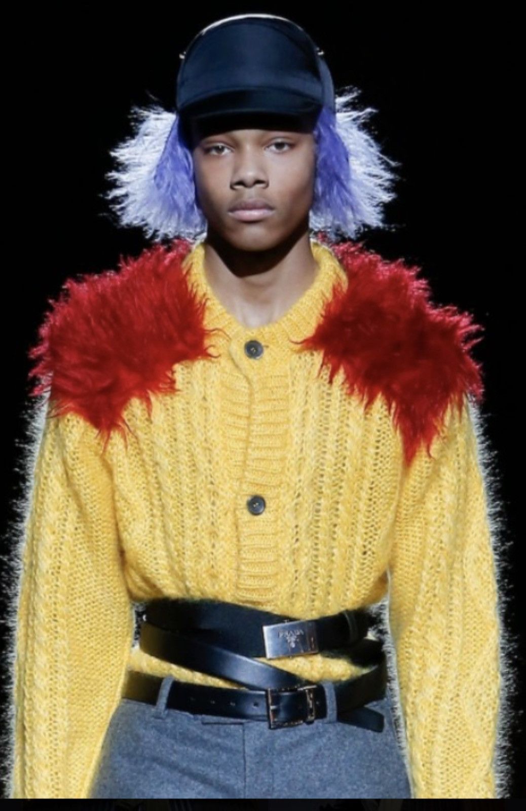 ハット PRADA FW24 Nylon and fur hat (1HC1692CEZ F0889) Prada Fur Nylon Trapper Hat – www.Lukes.store