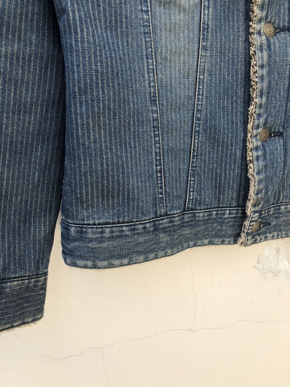 Levi's Vintage 2003 Levi’s Red Loop Sherpa Indigo Denim Jacket Size US L / EU 52-54 / 3 - 7 Thumbnail