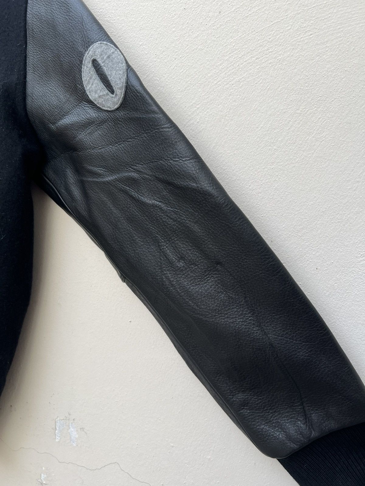 Leather VTG GDC Japan GRACIAS La Espana Patches Black Varsity Jacket Size US XL / EU 56 / 4 - 13 Thumbnail