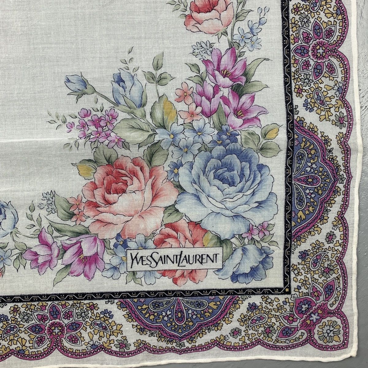 Yves Saint Laurent Yves Saint Laurent Handkerchief / Pocketsquares Size ONE SIZE - 3 Thumbnail