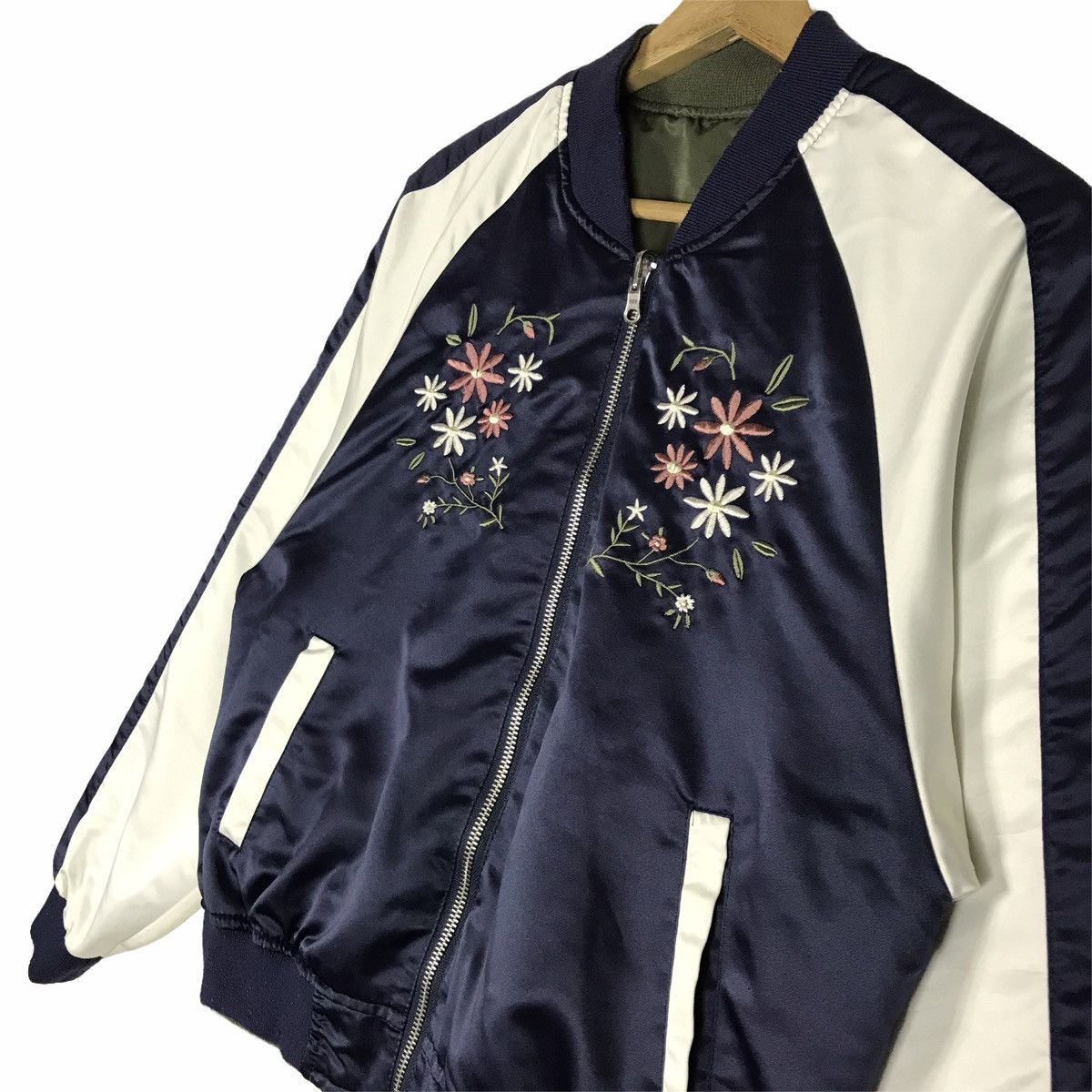 Other Vintage Japanese Traditional Sakura Floral Motif Embroidery Size US M / EU 48-50 / 2 - 5 Thumbnail