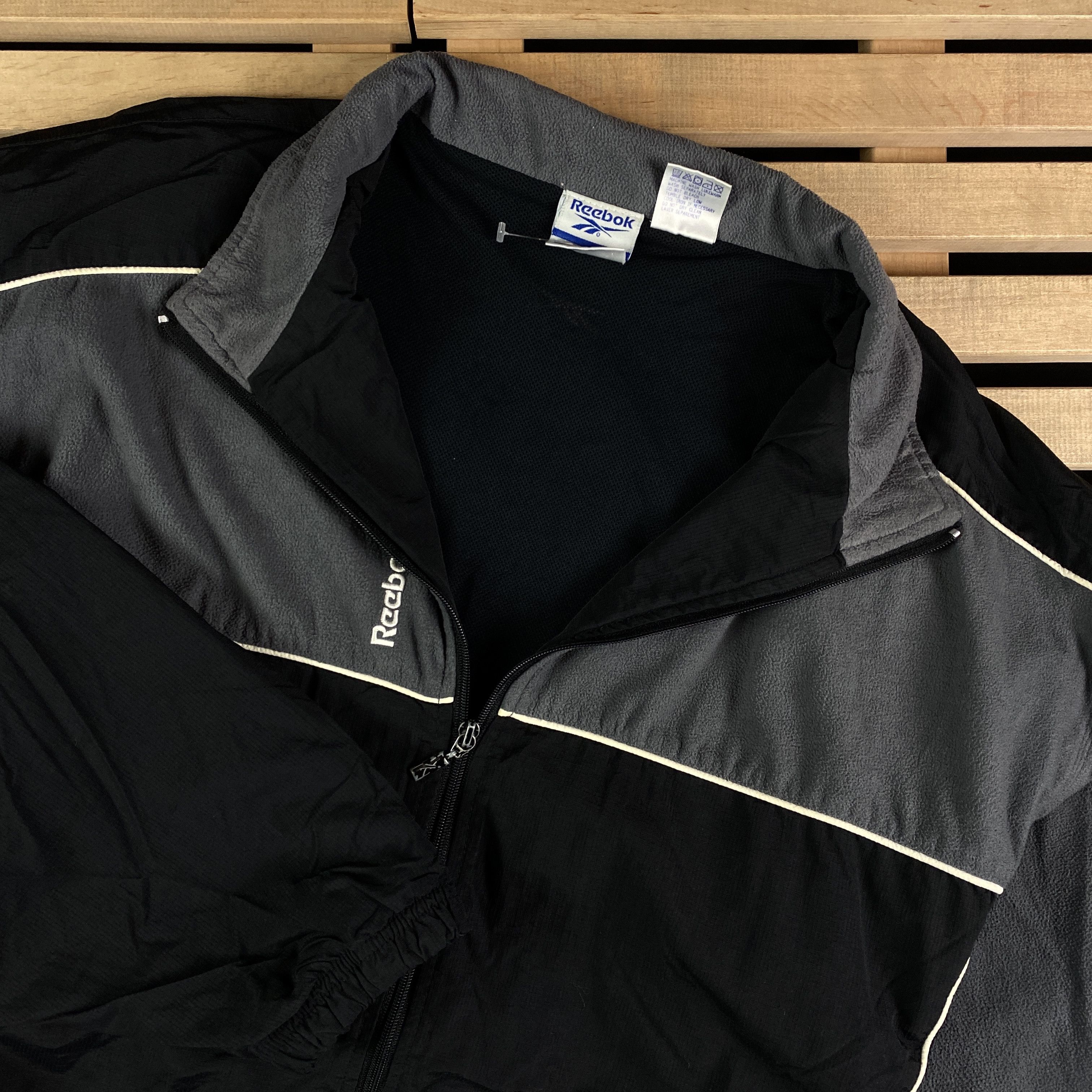 Reebok × Vintage Men’s Bomber Jacket Reebok Vintage Size XL Size US XL / EU 56 / 4 - 2 Thumbnail