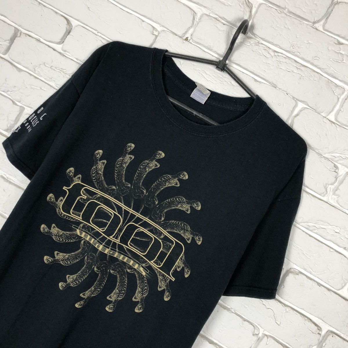 Band Tees Tool 2007 vintage tee t shirt Size US L / EU 52-54 / 3 - 2 Thumbnail