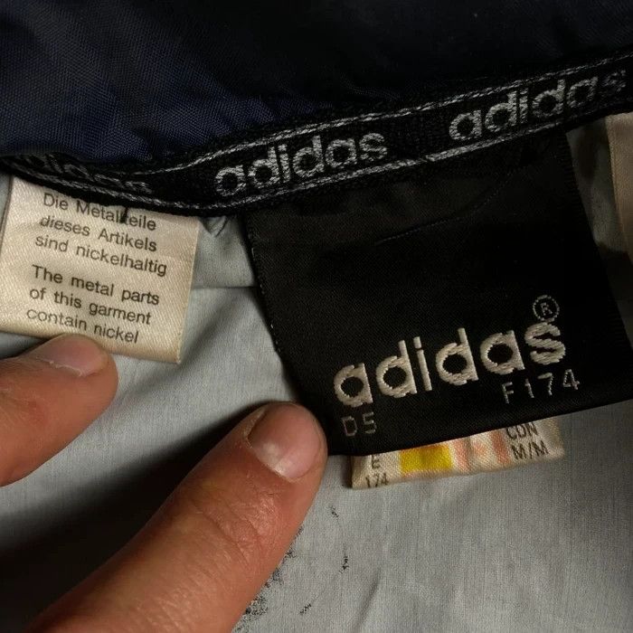 Adidas × Vintage Mens Vintage Hooded Jacket Adidas Size M D5 Size US M / EU 48-50 / 2 - 4 Thumbnail