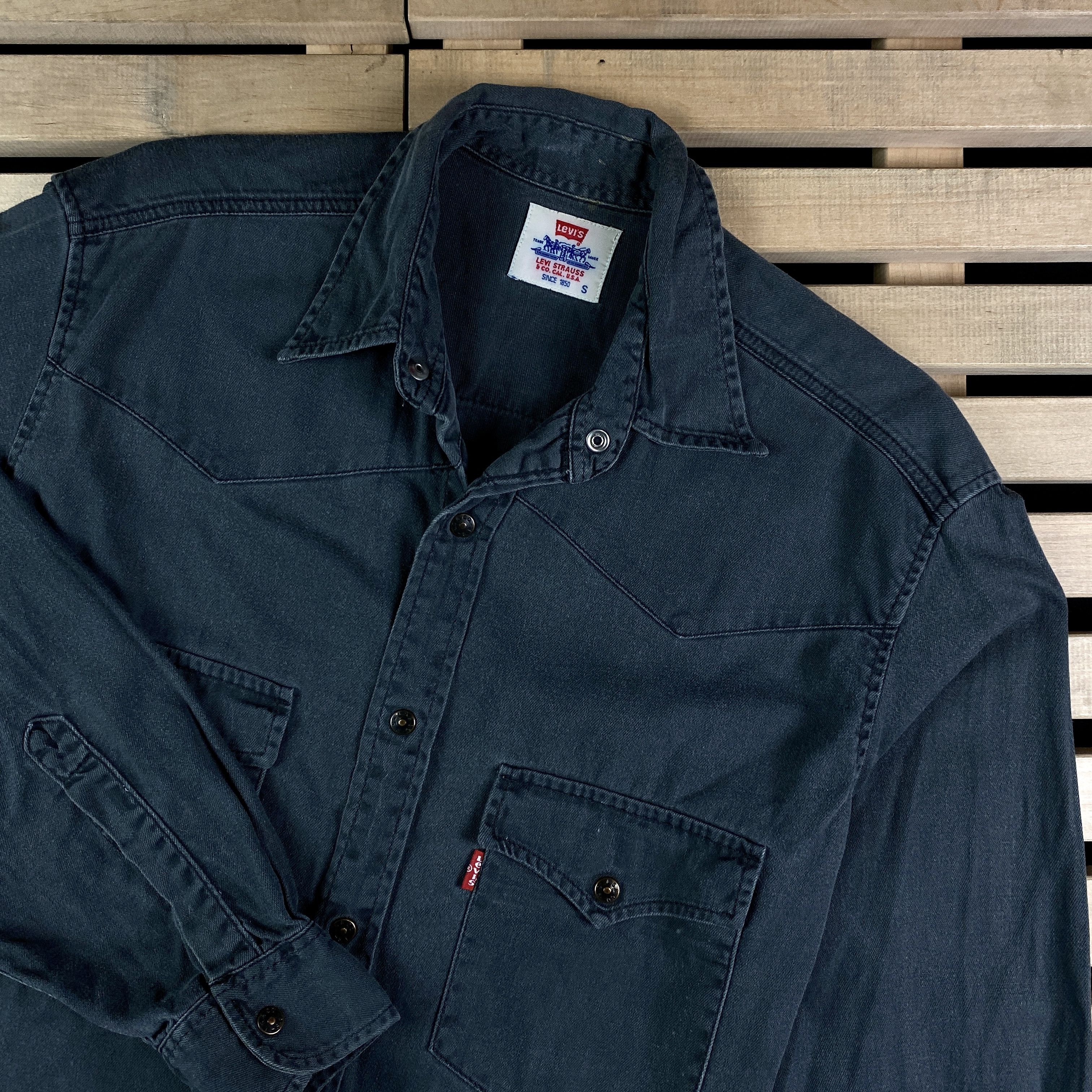 Levi's × Levi's Vintage Clothing × Vintage Mens Shirt Long Sleeve Levi’s Vintage Size S Size US S / EU 44-46 / 1 - 2 Thumbnail