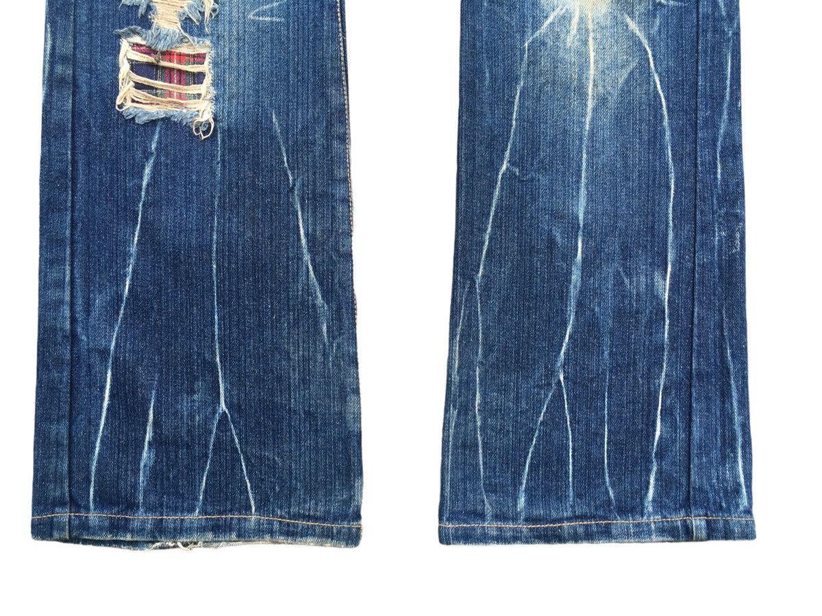 If Six Was Nine × Japanese Brand Rare Vintage Japanese Brand Distressed Flared Jeans 2000s Size US 32 / EU 48 - 9 Thumbnail