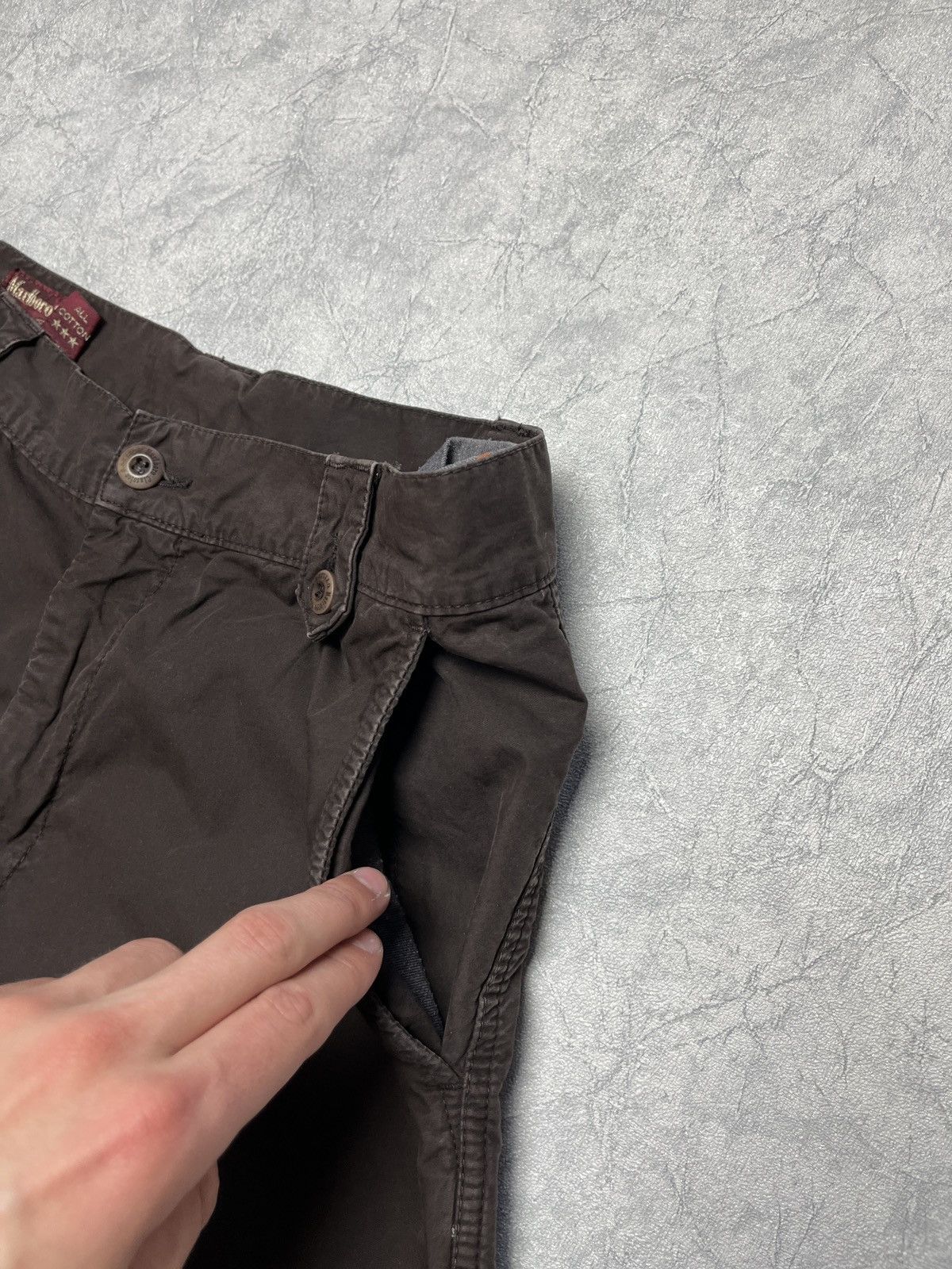 Marlboro × Vintage Vintage Marlboro Classic Brown Cargo Pants Travis Style Size US 30 / EU 46 - 6 Thumbnail