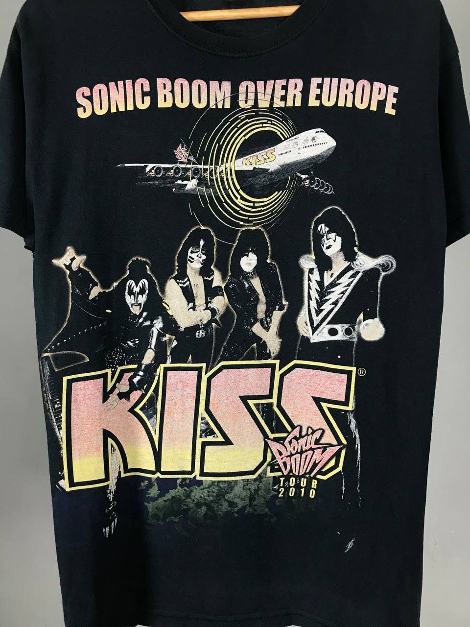 Band Tees Kiss 2010 vintage rock tour tee Size US M / EU 48-50 / 2 - 3 Thumbnail