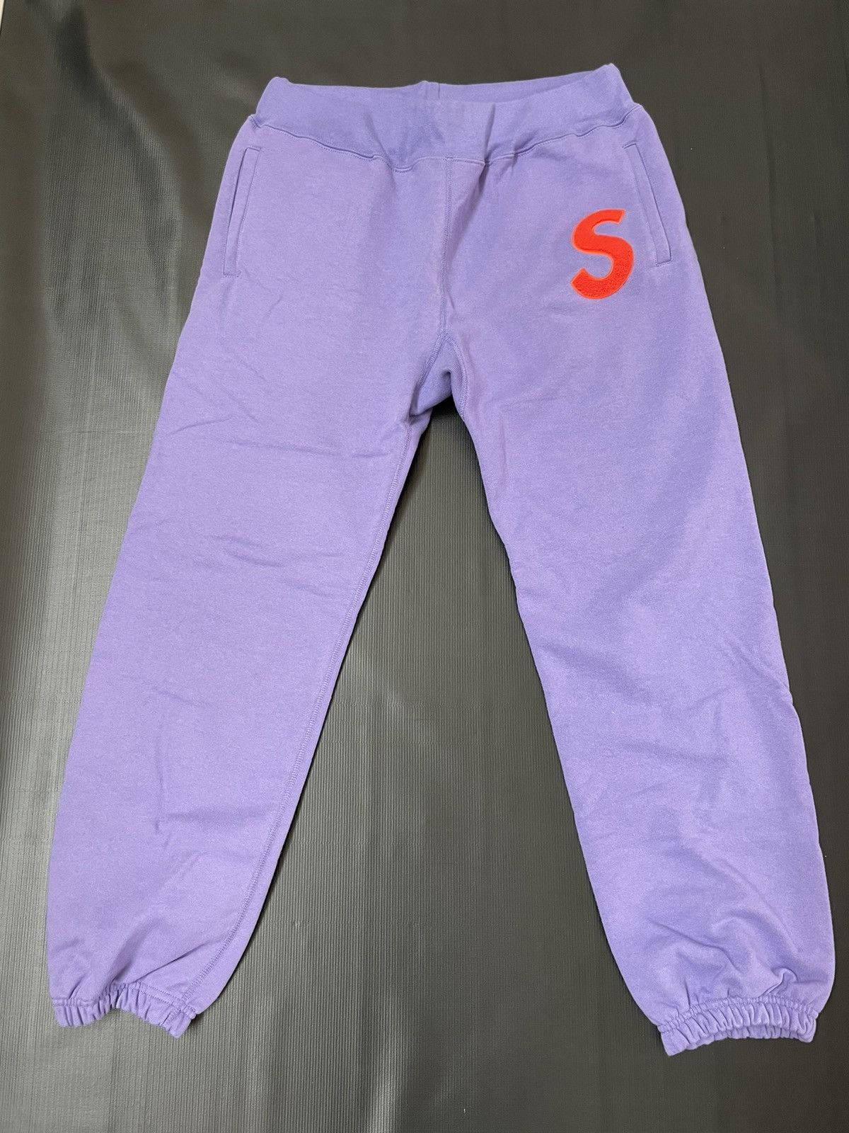 Supreme S Logo Sweatpant (FW19) Red