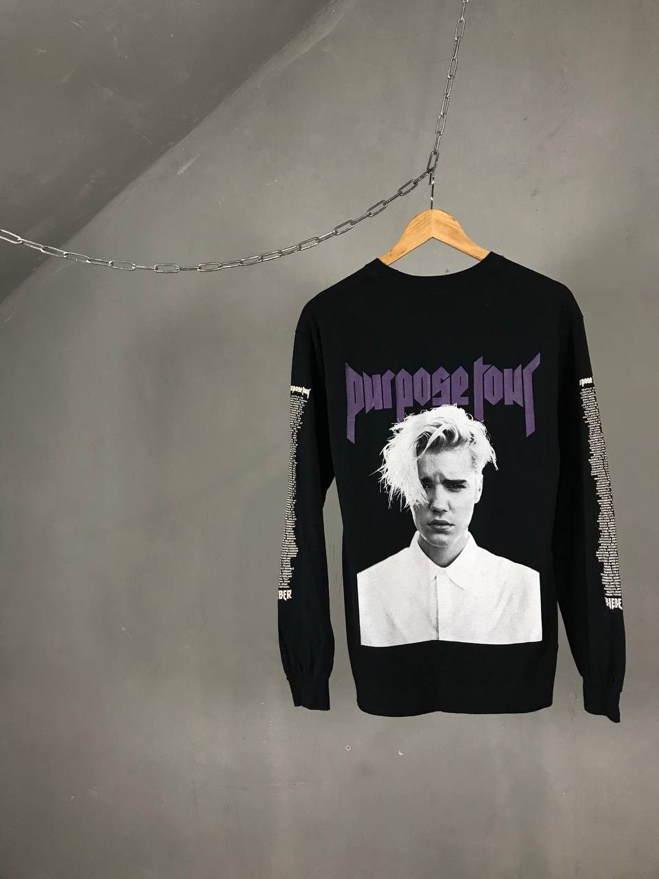Band Tees Justin Bieber vintage tour longsleeve Size US M / EU 48-50 / 2 - 1 Thumbnail