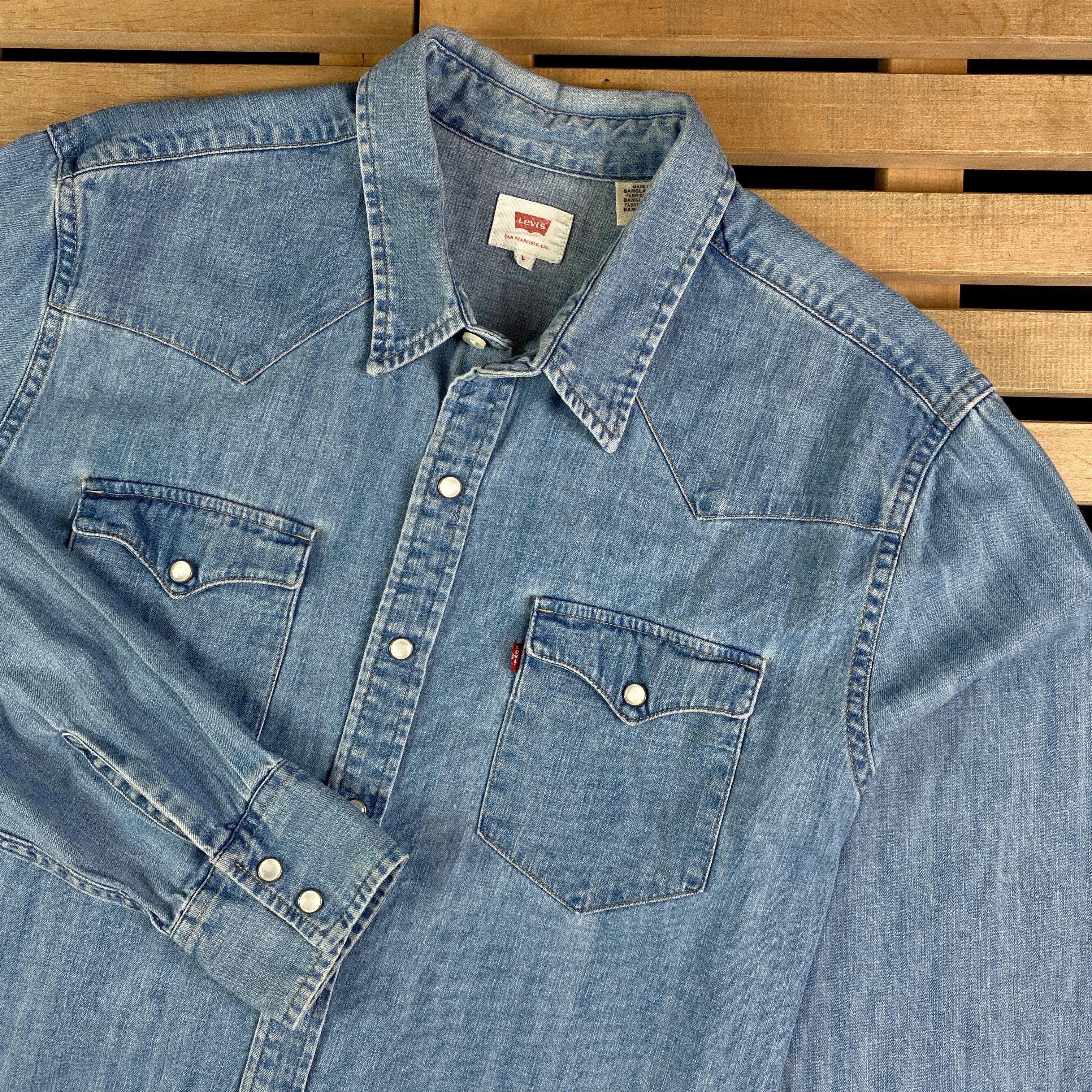 Levi's × Levi's Vintage Clothing × Vintage Mens Jeans Shirt Long Sleeve Levis Vintage Size L Size US L / EU 52-54 / 3 - 2 Thumbnail