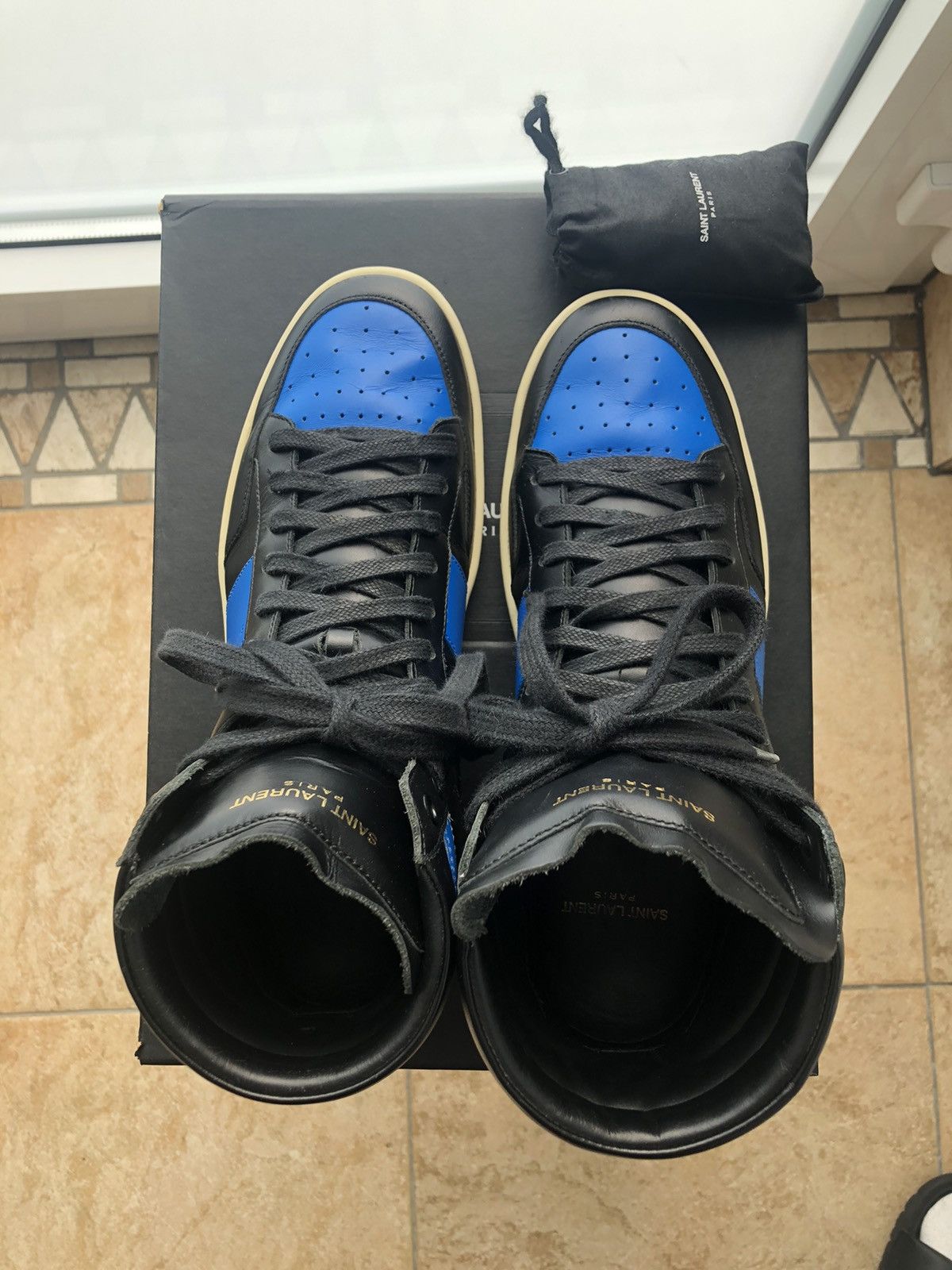 Saint Laurent SL/10H high top leather sneakers