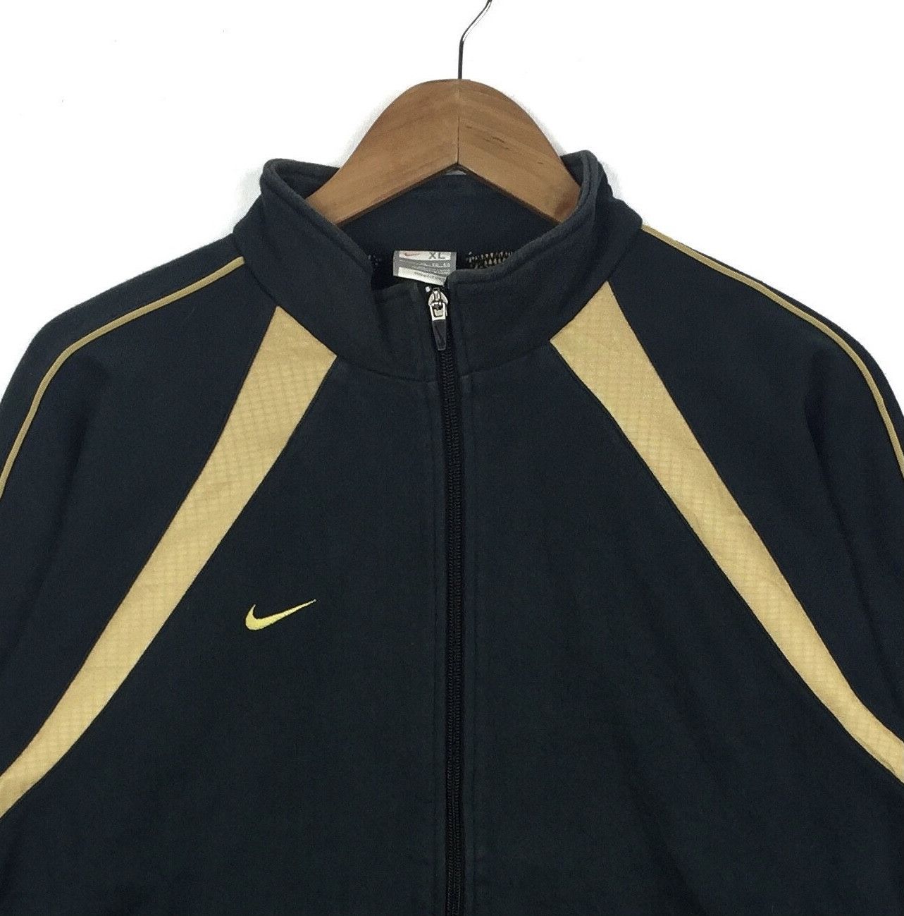 Nike Nike swoosh sweater Size US XL / EU 56 / 4 - 4 Thumbnail