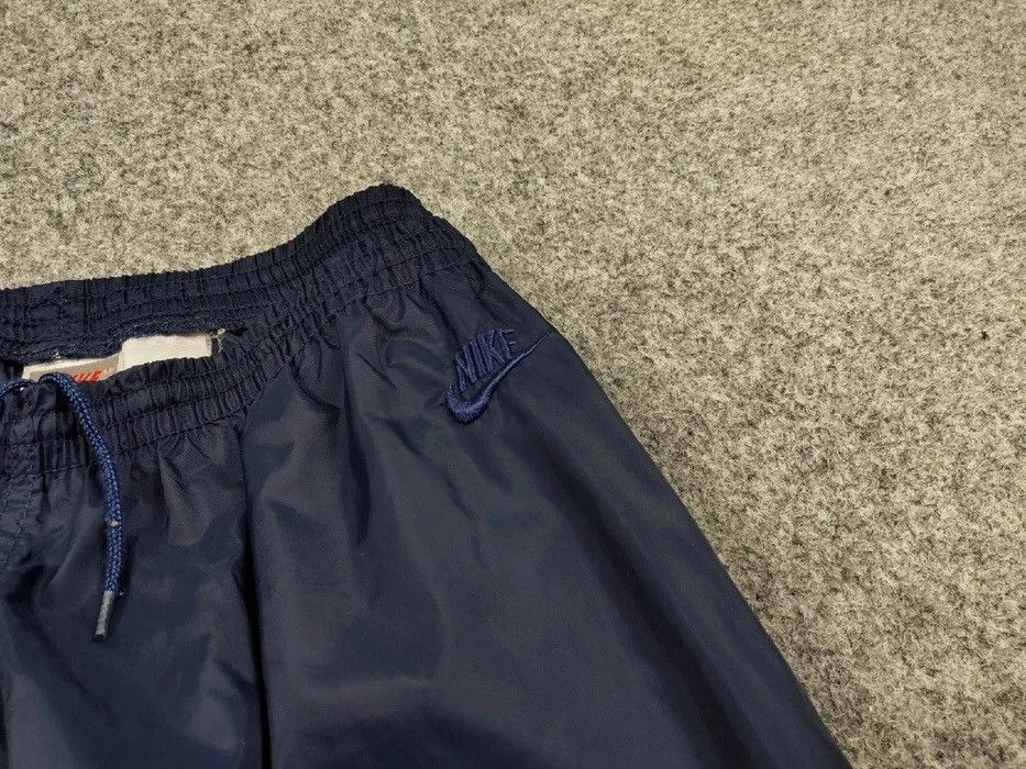 Nike Vintage 90s Nike Nylon Track Jogger Pants Travis Scott Size US 36 / EU 52 - 11 Thumbnail