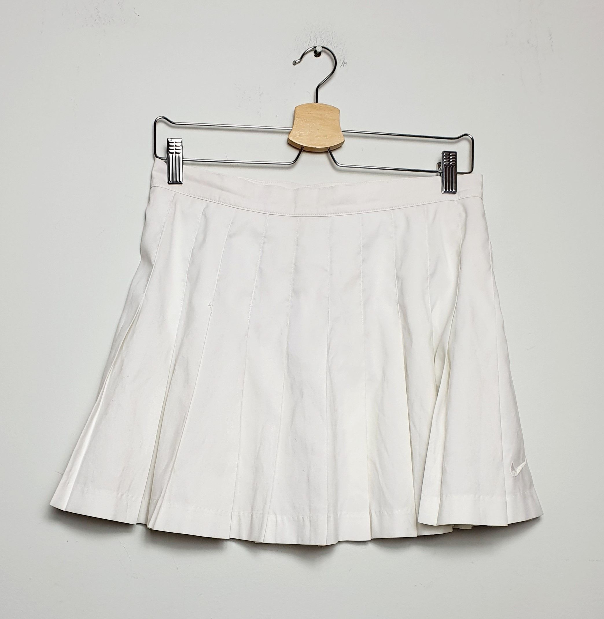 Nike × Vintage Nike vintage 90s tennis skirt Size 30" / US 8 / IT 44 - 1 Thumbnail